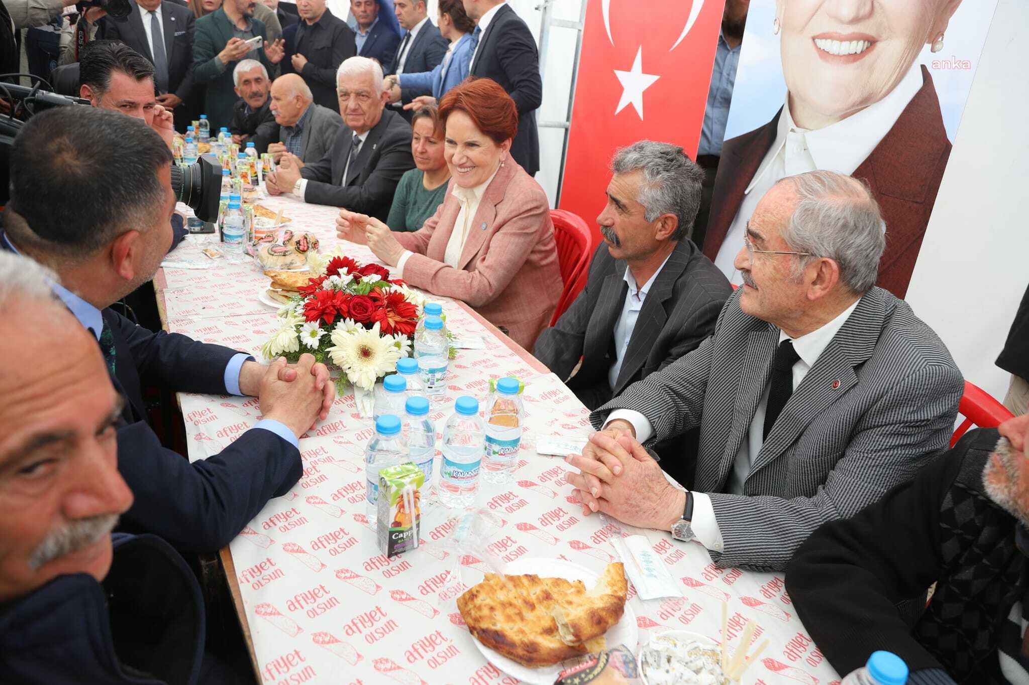 ESKİŞEHİR BÜYÜKŞEHİR BELEDİYE BAŞKANI BÜYÜKERŞEN, BAYRAMI MALATYA’DA DEPREMZEDELERLE KARŞILADI
