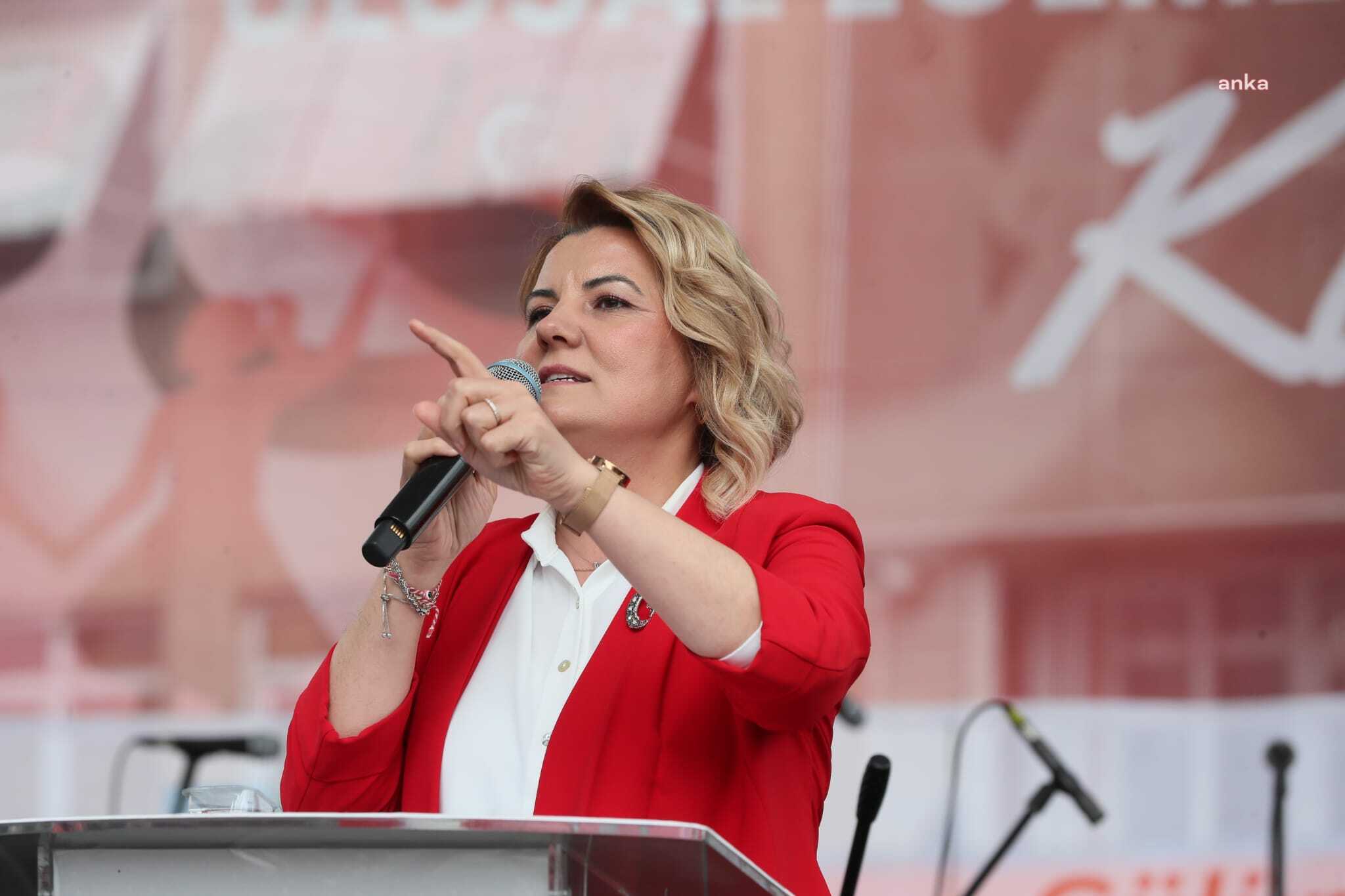 İZMİT BELEDİYE BAŞKANI HÜRRİYET: “BASKILARDAN, AYRIMCILIKLARDAN BIKTIK”