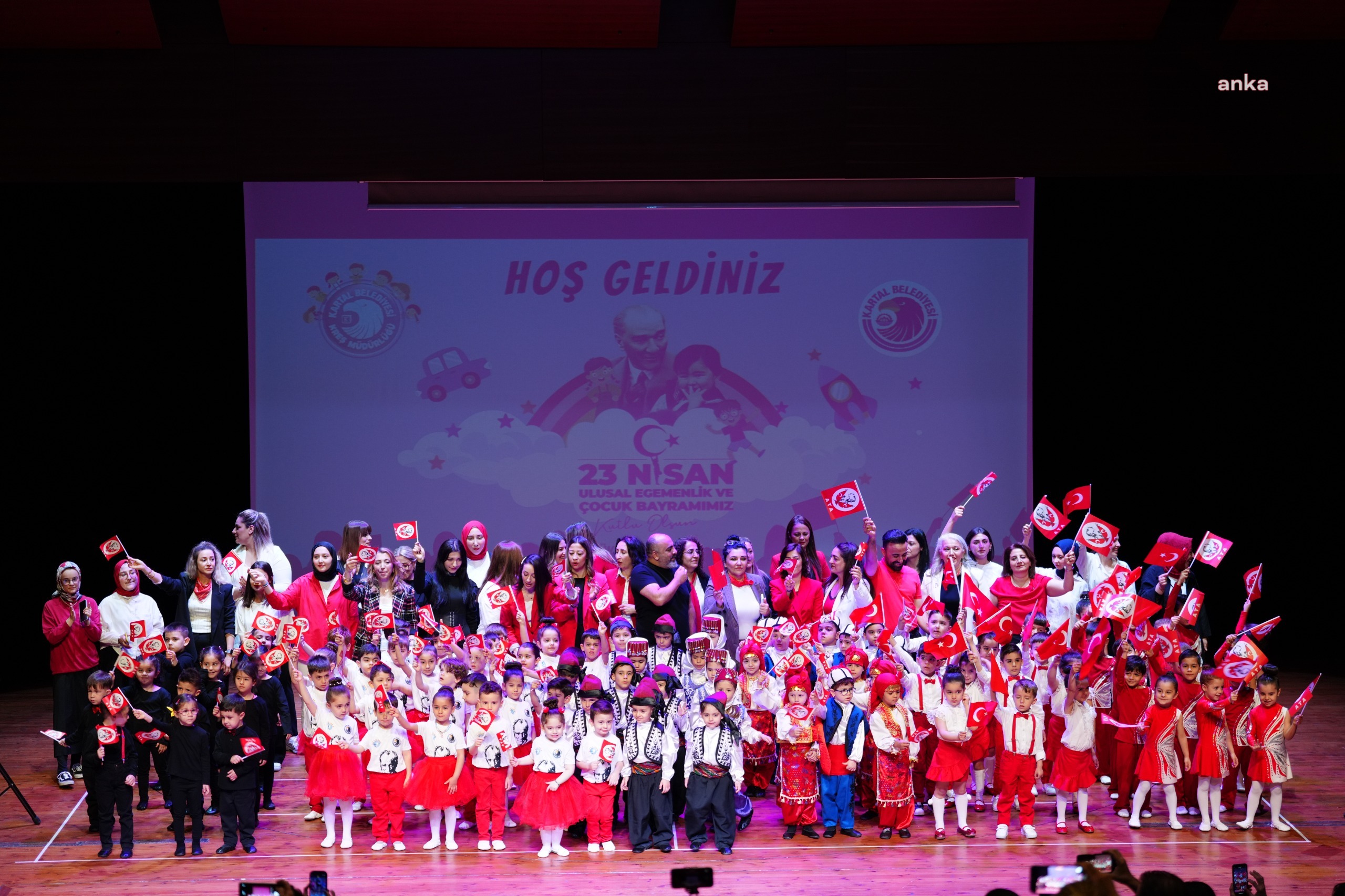 KARTAL BELEDİYESİ’NİN KREŞLERİNDE 23 NİSAN COŞKUSU