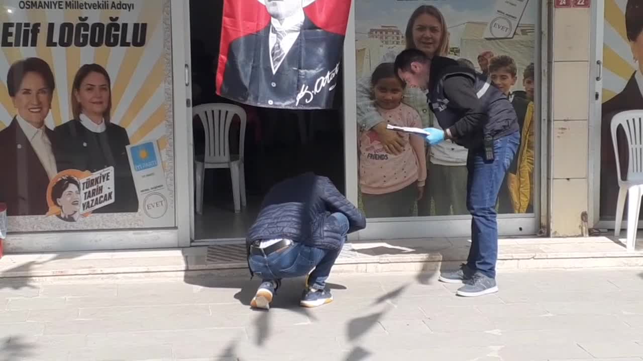 İYİ PARTİ’NİN KADİRLİ’DEKİ SEÇİM BÜROSU ÖNÜNDE BOŞ KOVAN BULUNDU