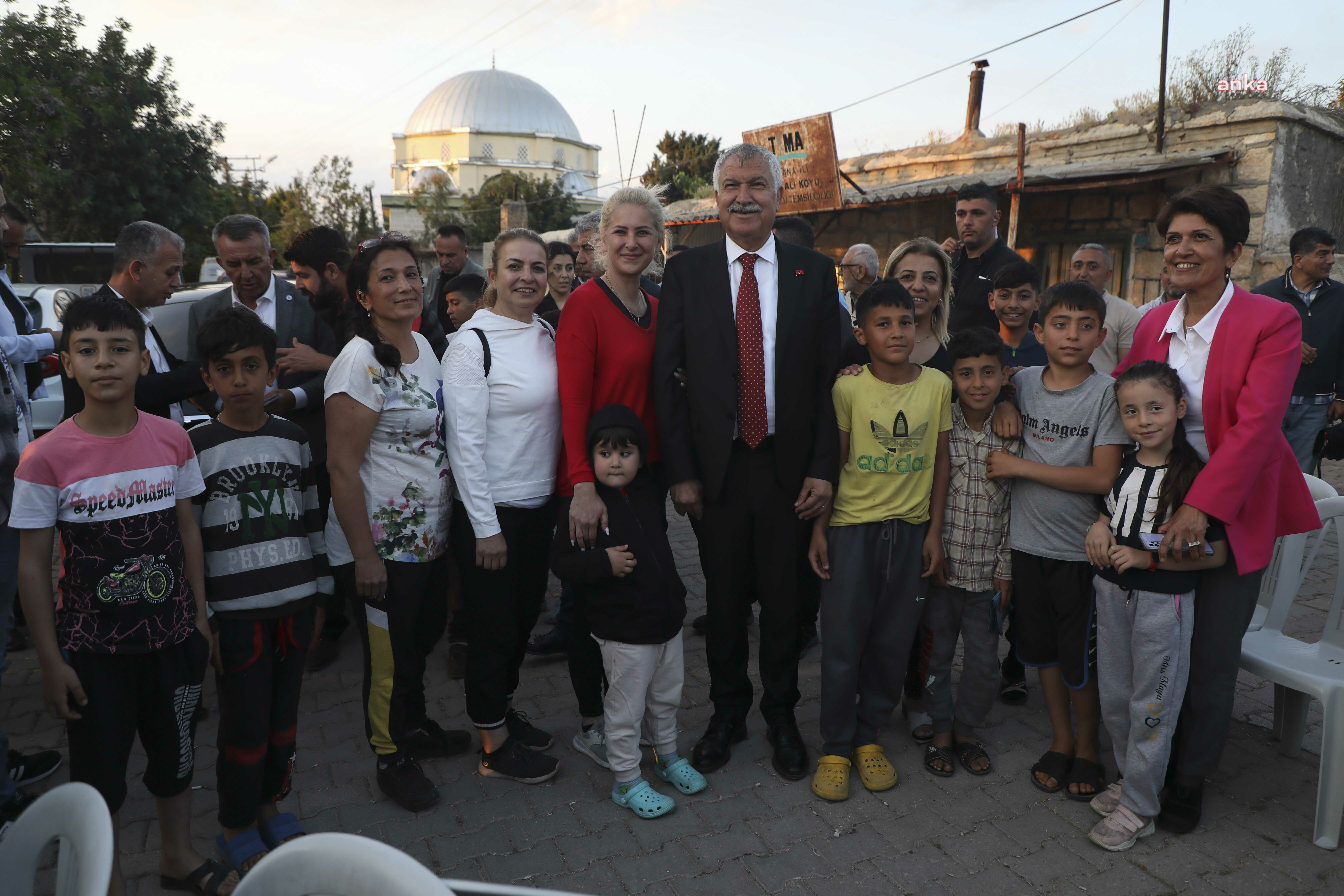 ADANA BÜYÜKŞEHİR BELEDİYE BAŞKANI KARALAR, BAYRAMI HALKLA GEÇİRDİ
