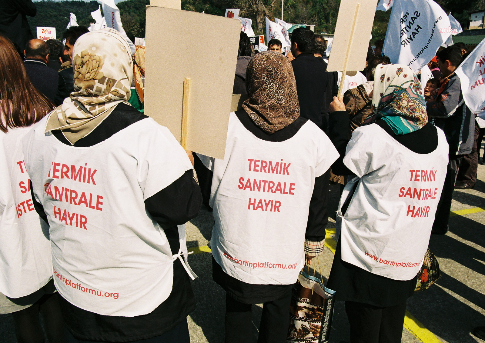 BARTIN PLATFORMU’NDAN SİYASİ PARTİLERE ÇAĞRI: “HATTAT HOLDİNG’İN AMASRA B SAHASINDAKİ KULLANIM HAKLARININ İPTAL EDİLMESİNİ TALEP EDİYORUZ"