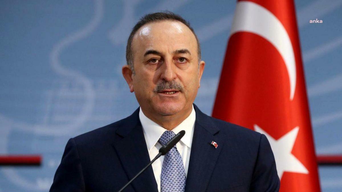 MEVLÜT ÇAVUŞOĞLU: "TARİHİ ÇARPITMAYA YELTENEN SİYASİ ŞARLATANLAR YİNE SAHNEDE"