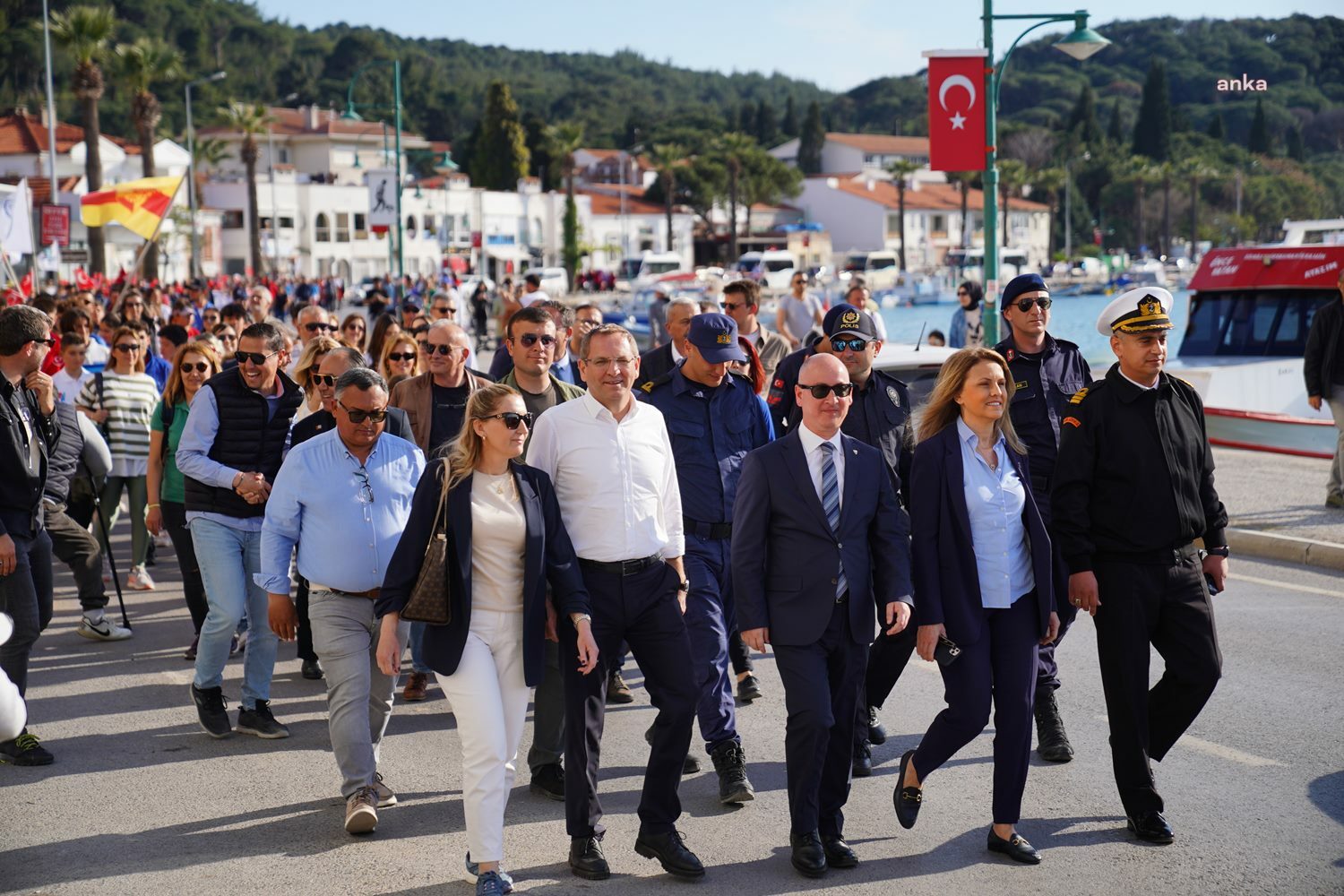 AYVALIK, ‘TYF YELKEN LİGİ 2. AYAK OPTİMİST YARIŞLARI’NA EV SAHİPLİĞİ YAPIYOR