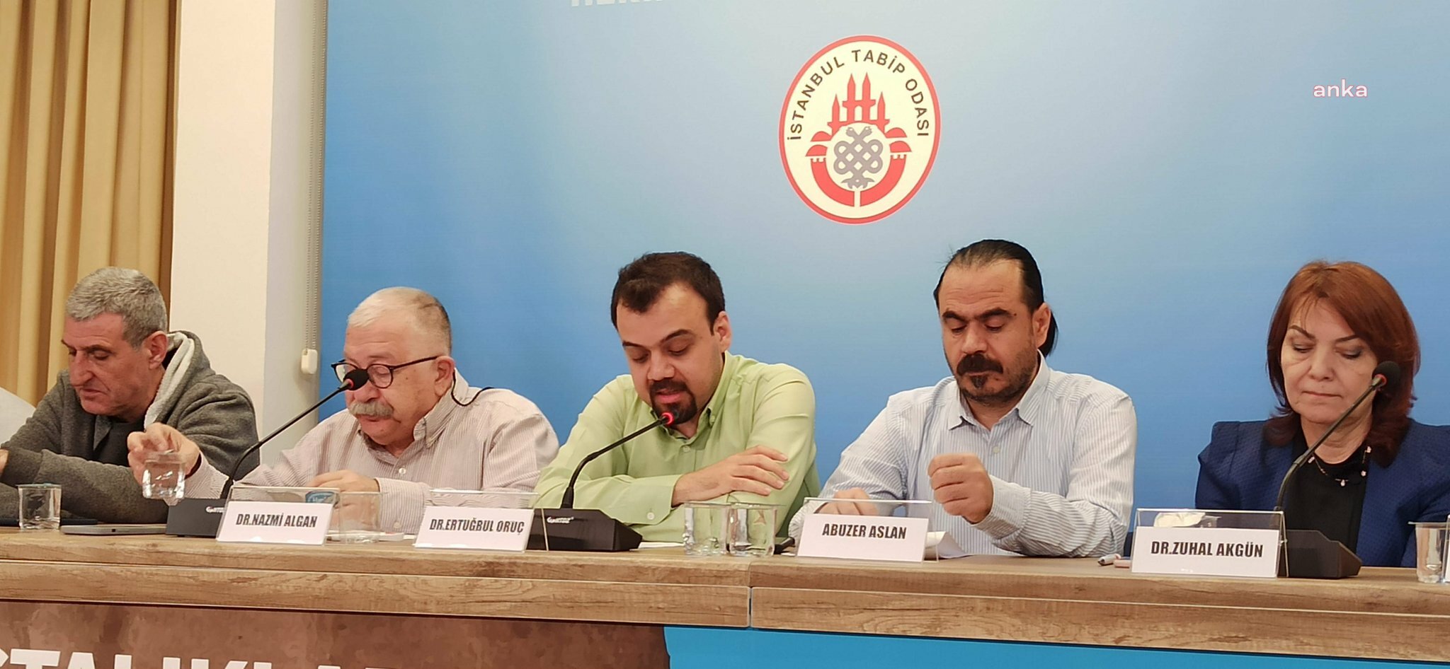 TABİP ODALARI VE EMEK ÖRGÜTLERİNDEN MESLEK HASTALIKLARI HASTANELERİNİN KAPATILMASINA TEPKİ: “ANT OLSUN Kİ O HASTANELERİ TEKRAR KURACAĞIZ, DAHA GÜÇLÜ KURACAĞIZ"
