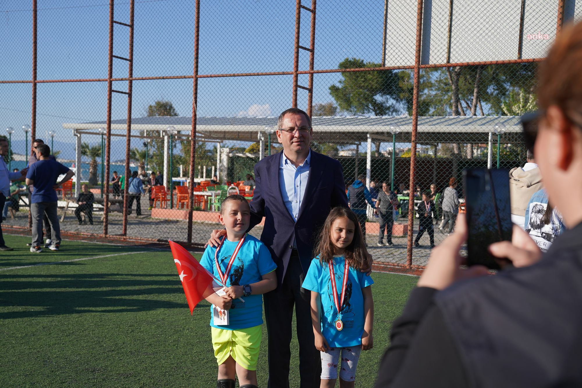 AYVALIK'TA DÜZENLENEN  '23 NİSAN ULUSAL EGEMENLİK VE FUTBOL TURNUVASI' SONA ERDİ