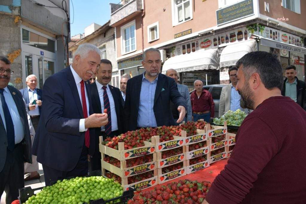 KADİM DURMAZ: “AZ KALDI TOPRAKLARIMIZDA ADALETİ YAŞAYACAĞIZ. BU TALAN DÜZENİNE SON VERECEĞİZ”