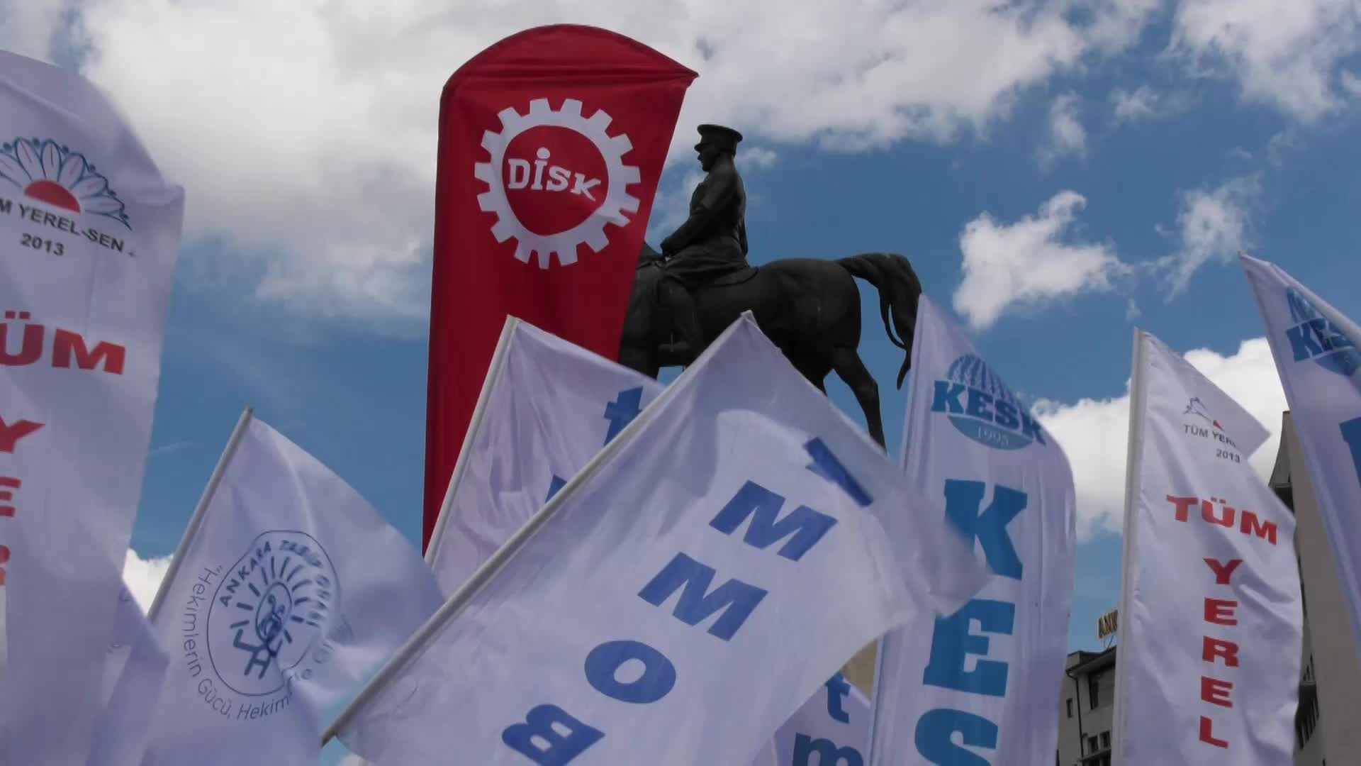 1 MAYIS ANKARA TERTİP KOMİTESİ: “BU YIL DA 1 MAYIS’TA TANDOĞAN MEYDANI’NDA OLACAĞIZ”