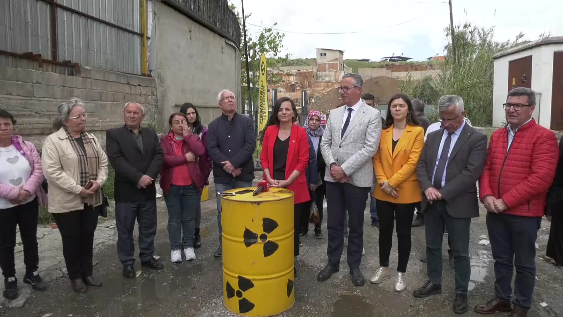 GAZİEMİR BELEDİYE BAŞKANI HALİL ARDA, ÇERNOBİL FACİASININ 37. YILINDA ‘İZMİR’İN ÇERNOBİL’İNE DİKKAT ÇEKTİ: “NÜKLEER ATIKLARIN TEMİZLENMESİ, CHP İKTİDARINDA BİZLERE NASİP OLACAK”