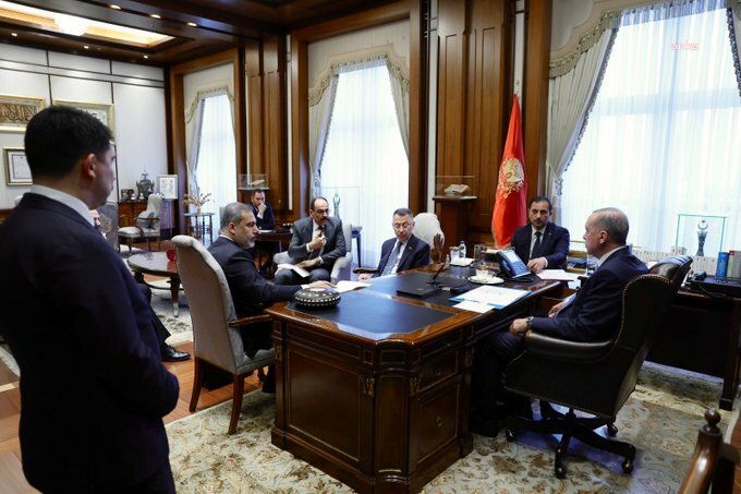 ERDOĞAN, PUTİN İLE TELEFONDA GÖRÜŞTÜ: “RUSYA-UKRAYNA SAVAŞINDAKİ GELİŞMELERİN DE DEĞERLENDİRİLDİĞİ GÖRÜŞMEDE ERDOĞAN, YENİ AÇILIMLAR ÜZERİNDE ÇALIŞILABİLECEĞİNİ İFADE ETTİ”