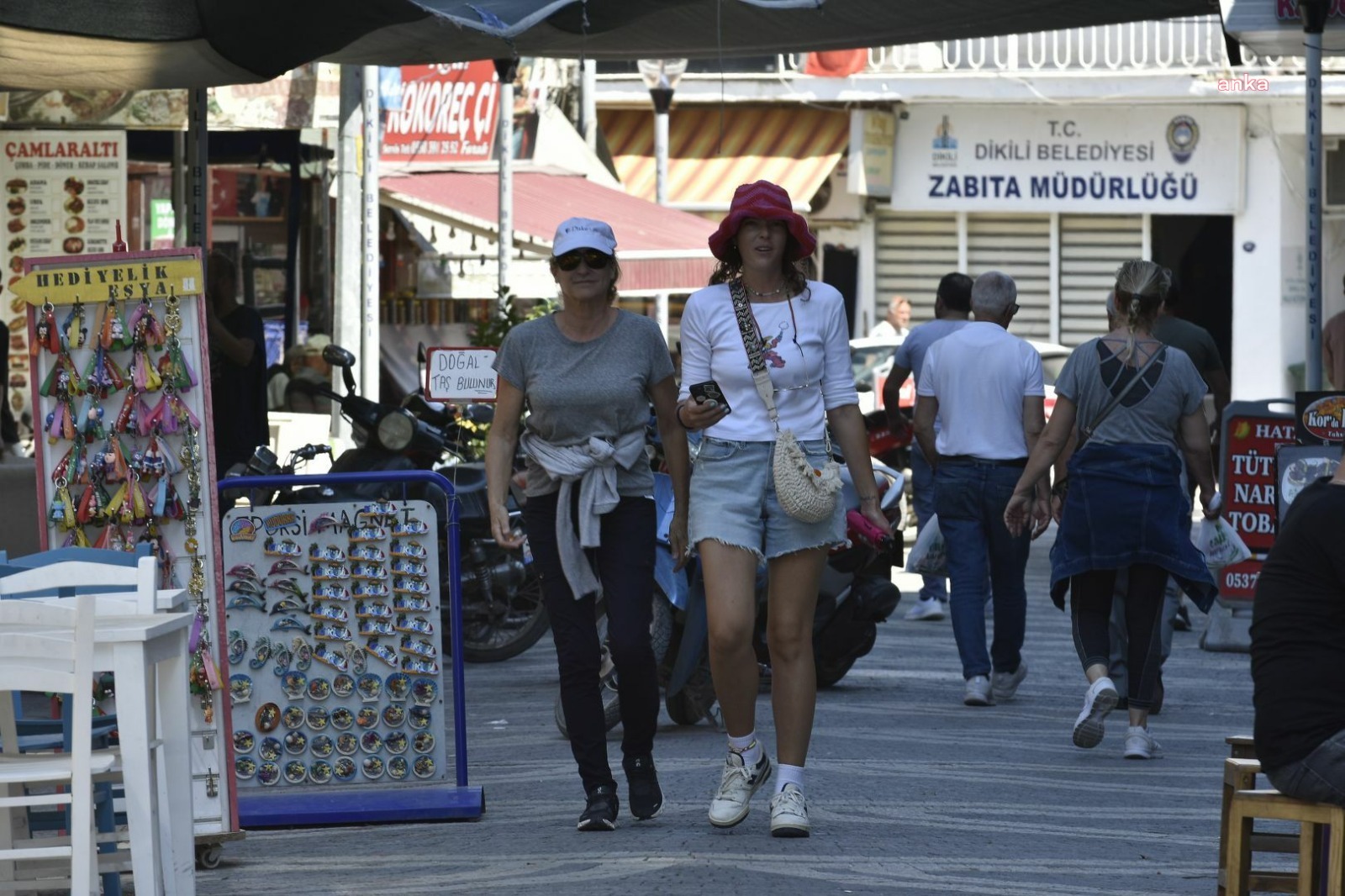 TÜİK: İLK ÇEYREKTE ELDE EDİLEN TURİZM GELİRİ 8,7 MİLYAR DOLAR