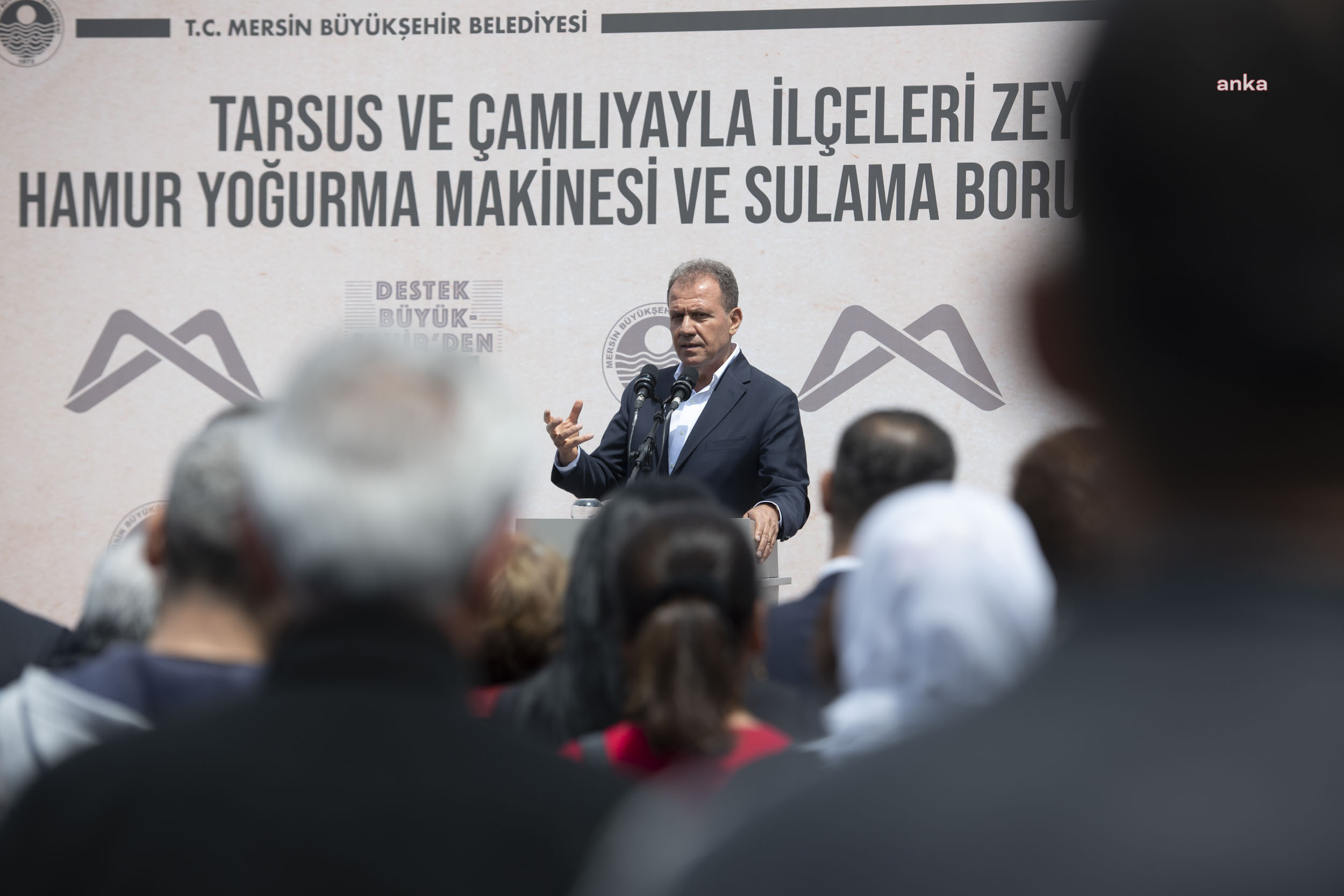 MERSİN BÜYÜKŞEHİR BELEDİYE BAŞKANI SEÇER,  TARSUS'TA TARIMSAL ÜRÜN DAĞITIM TÖRENİ'NE KATILDI