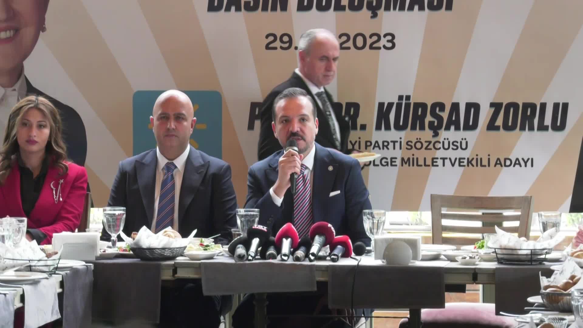 KÜRŞAD ZORLU: “ÖCALAN’IN MEKTUBUNU KİM OKUTTU? KİM DEVLETİN KANALINA ÇIKARDI? BİZ Mİ YAPTIK BUNU SEÇİME RAMAK KALA? BU DEĞERLENDİRMELERİ VATANDAŞLARIMIZ DA GÖRÜYOR”