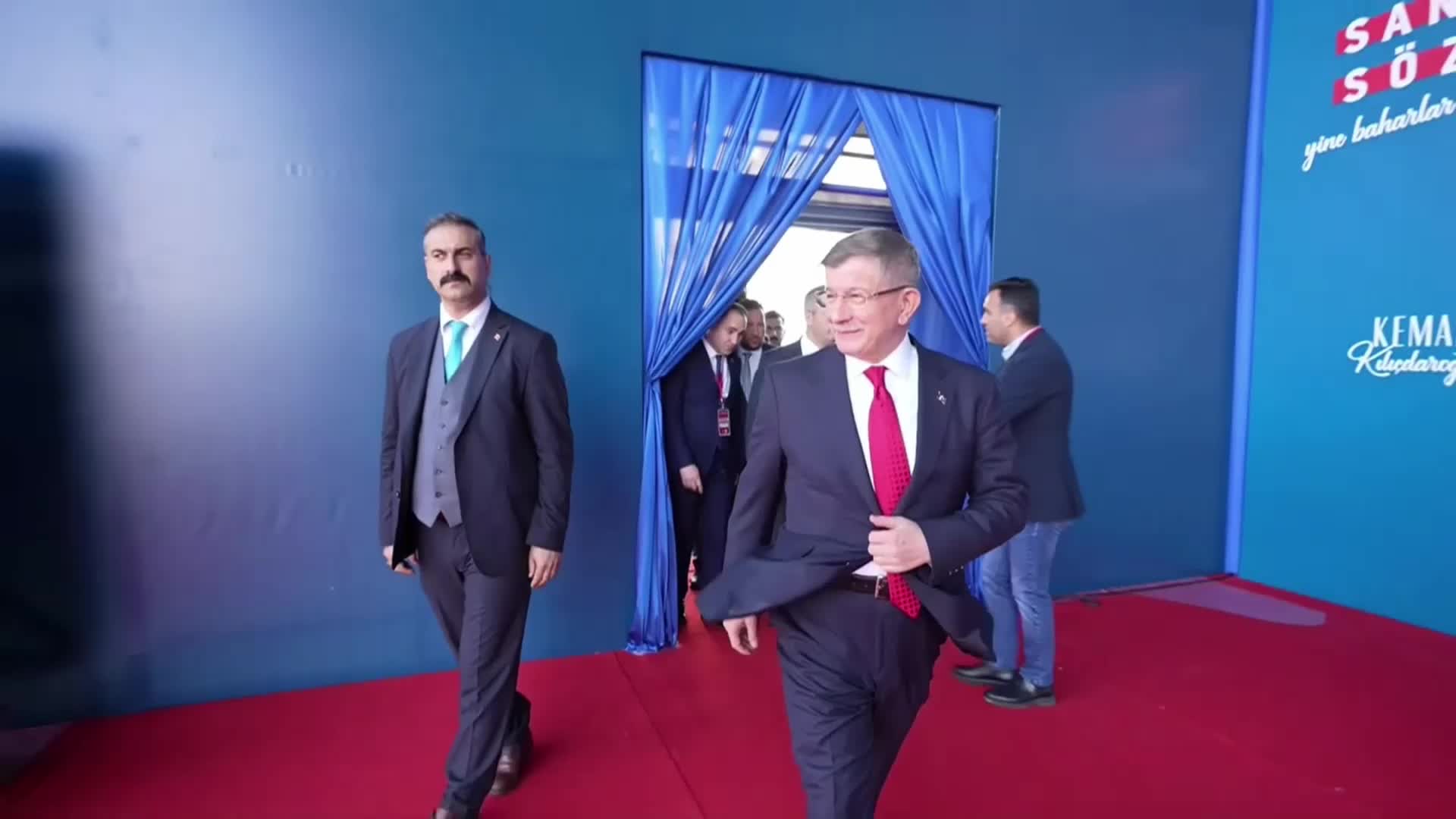 MİLLET İTTİFAKI İZMİR MİTİNGİ... AHMET DAVUTOĞLU: “YİĞİDİ BİR KURU SOĞANA MUHTAÇ ETTİLER. ŞİMDİ O YİĞİTLER, SOĞAN BİLE BULAMIYORLAR”