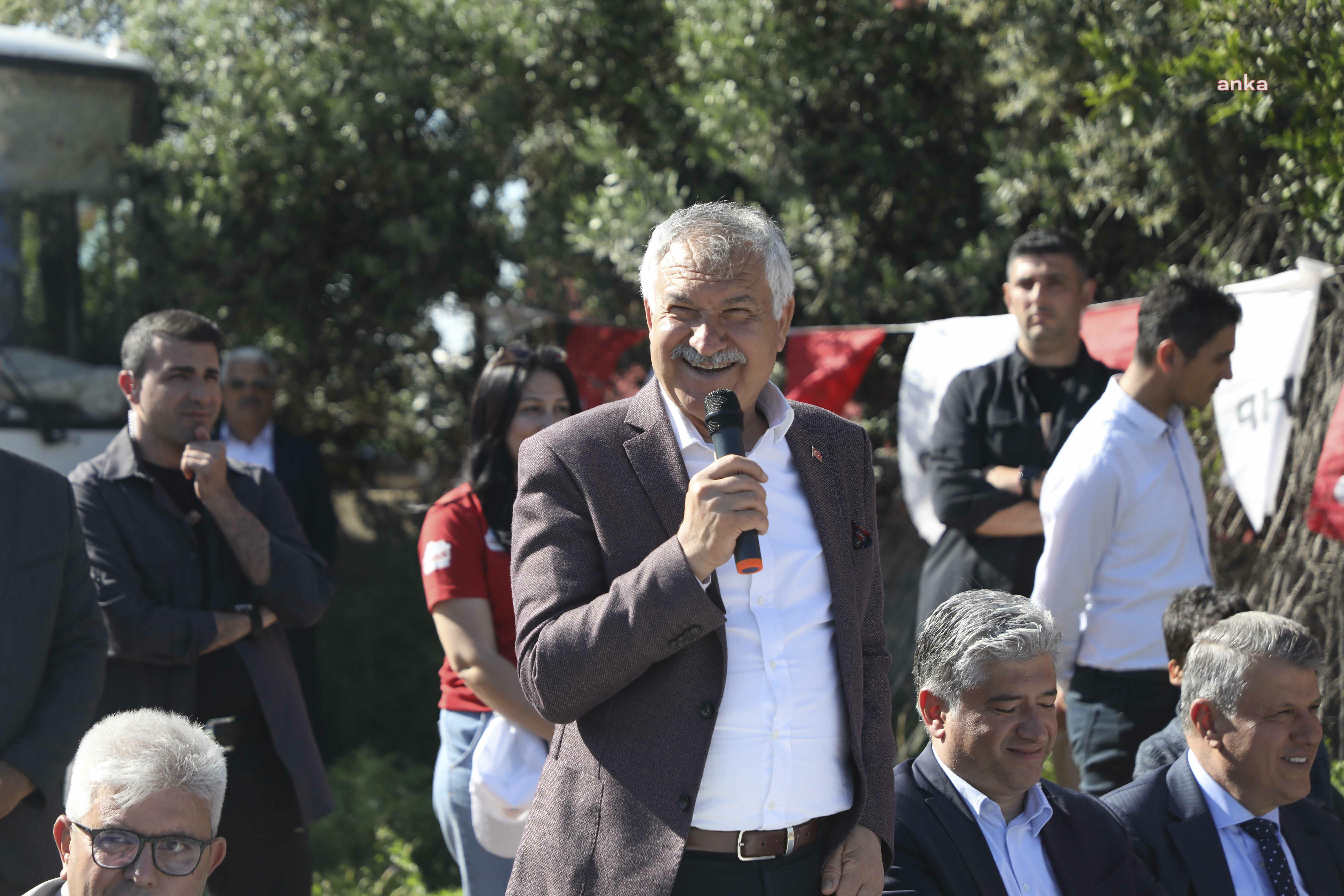 ADANA BÜYÜKŞEHİR BELEDİYE BAŞKANI KARALAR, KARATAŞ’IN KÖYLERİNDE YURTTAŞLA BULUŞTU