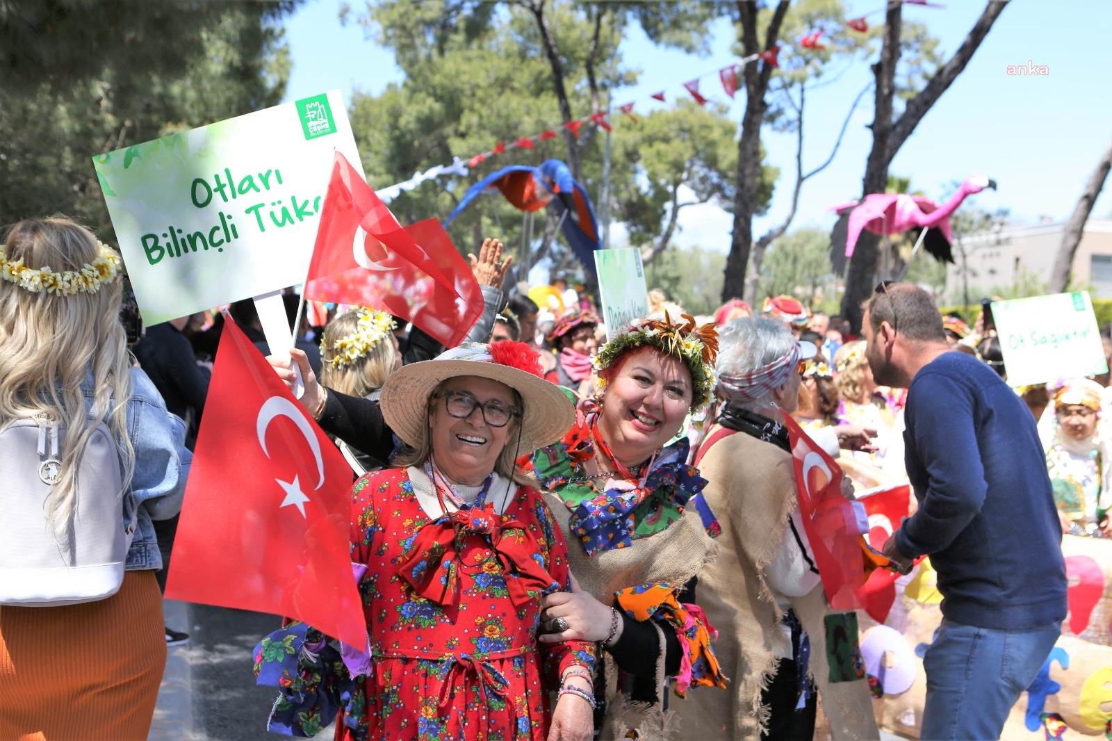 12. ALAÇATI OT FESTİVALİ’NE REKOR KATILIM SAĞLANDI
