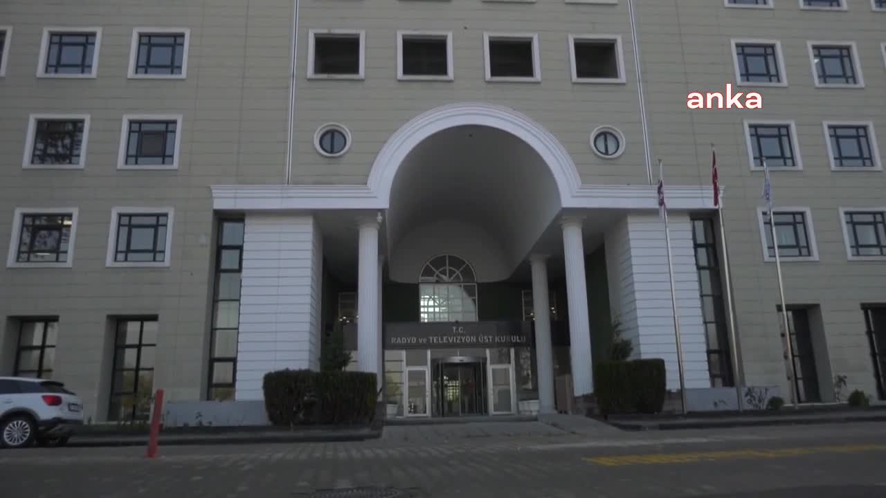 RTÜK ÜYELERİ TAŞCI VE KESER TRT HABER’İN BİR AYLIK CANLI YAYINLARINI İNCELEDİ: ERDOĞAN’A 32 SAAT, KILIÇDAROĞLU’NA 32 DAKİKA