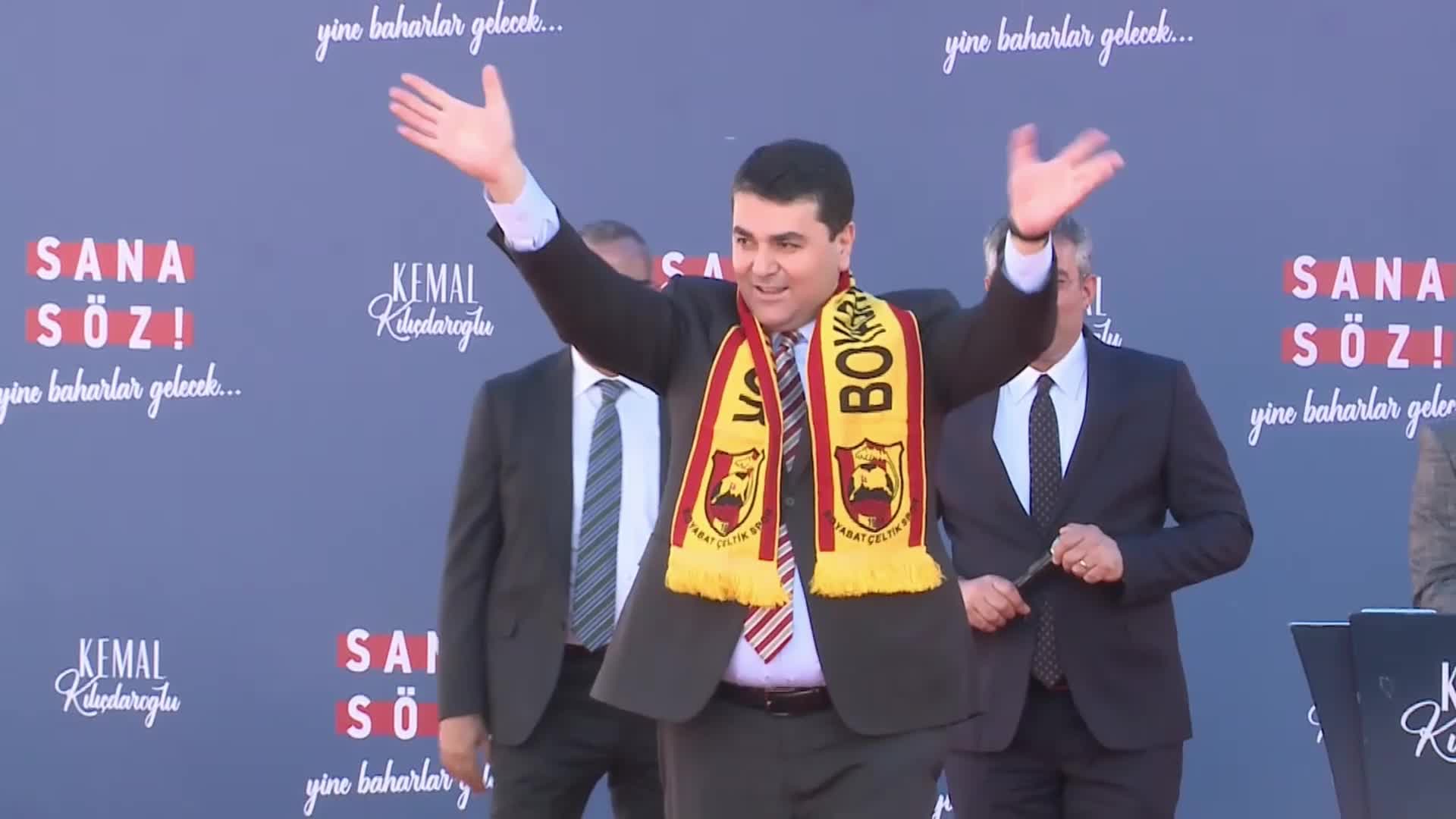 GÜLTEKİN UYSAL: “KENDİLERİ TERÖR ÖRGÜTLERİYLE İŞ BİRLİĞİ YAPMIŞ, MUHALEFETİ SUÇLUYORLAR. ÖYLE İŞ BİRLİĞİ İÇERİSİNDELER Kİ BUGÜN BİR HİZBULLAH MENSUBUNUN CEZASINI AFFETTİLER, ÖYLE ANLAŞMA YAPMIŞLAR”