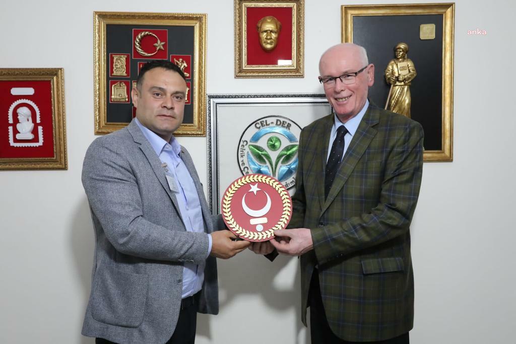 ODUNPAZARI BELEDİYE BAŞKANI KURT’TAN ÇEL-DER VE MARDİNLİLER DERNEĞİ’NE ZİYARET