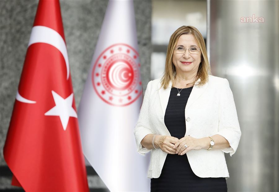 BAKAN PEKCAN: 4.8 MİLYAR LİRA DEĞERİNDE TİCARİ EŞYA ELE GEÇİRİLDİ