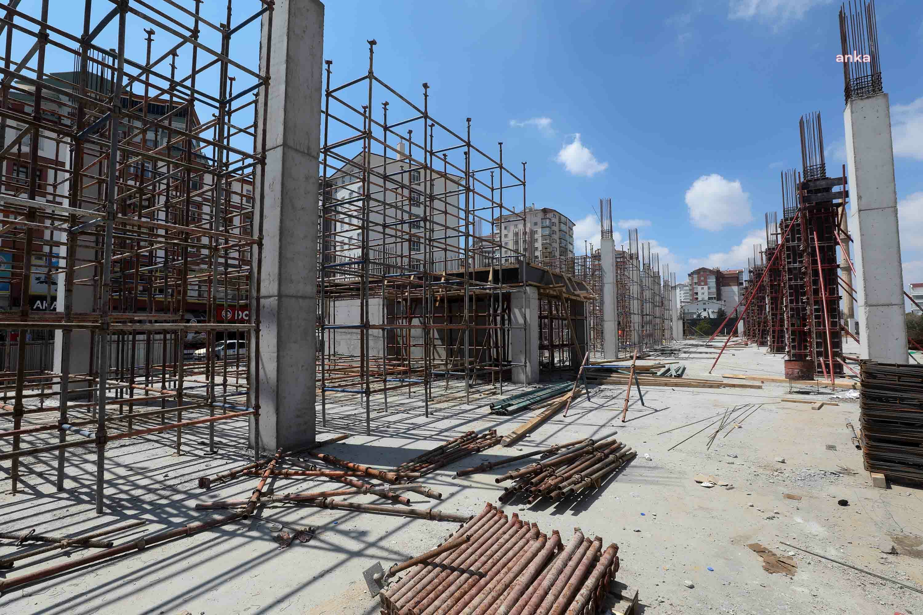 YENİMAHALLE BELEDİYE BAŞKANI YAŞAR, İLÇEDE YAPIMI DEVAM EDEN YATIRIMLARI İNCELEDİ