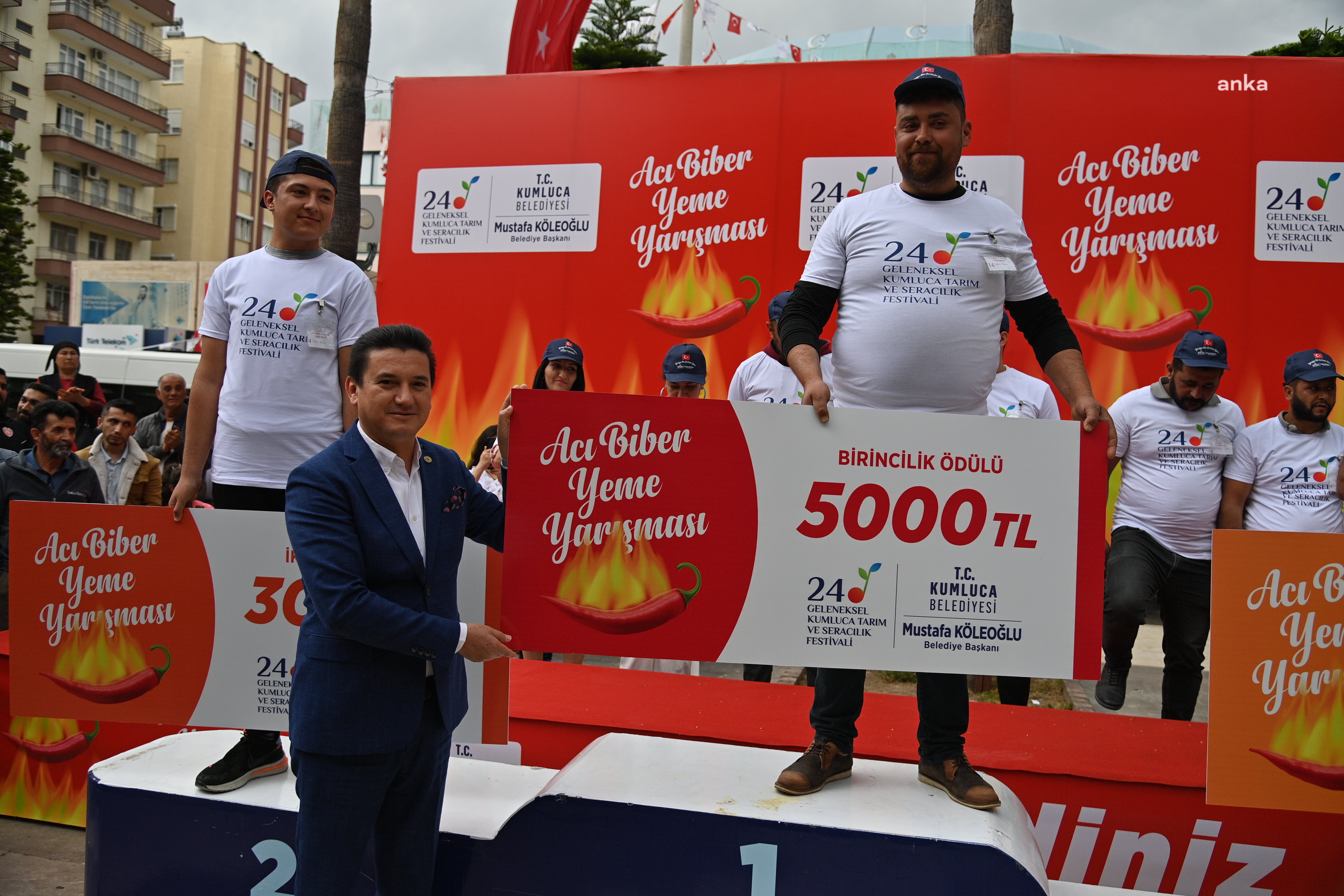 24. GELENEKSEL KUMLUCA TARIM VE SERACILIK FESTİVALİ KAPSAMINDA ACI BİBER YEME YARIŞMASI
