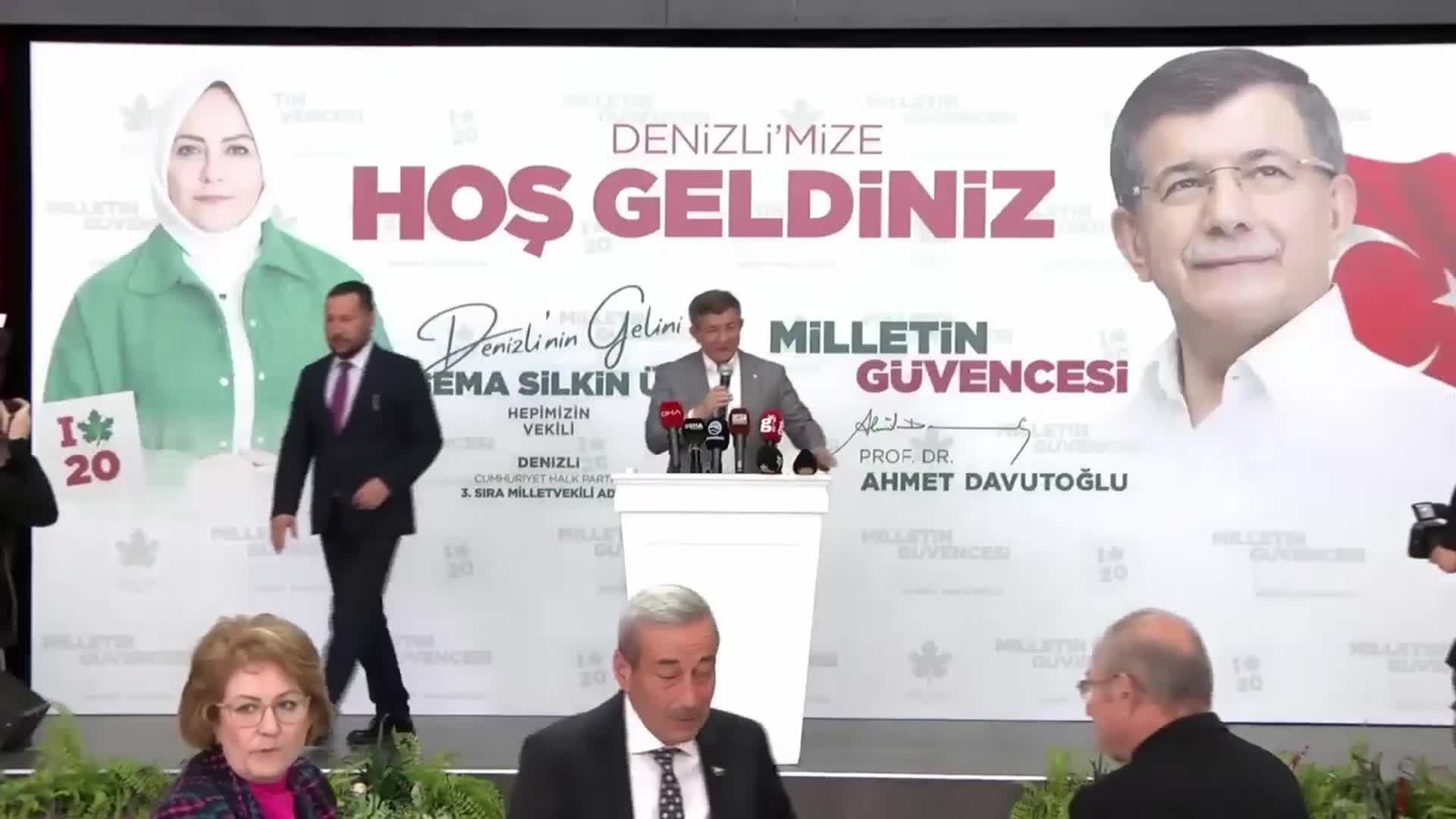 DAVUTOĞLU’DAN BAHÇELİ’YE: "ALLAH AŞKINA TOPUNUZ MERMİ OLSANIZ NE YAZARSINIZ"