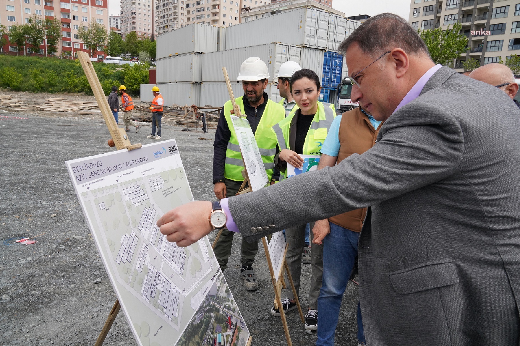 BEYLİKDÜZÜ'NDE AZİZ SANCAR BİLİM VE SANAT MERKEZİ’NİN TEMELLERİ ATILDI