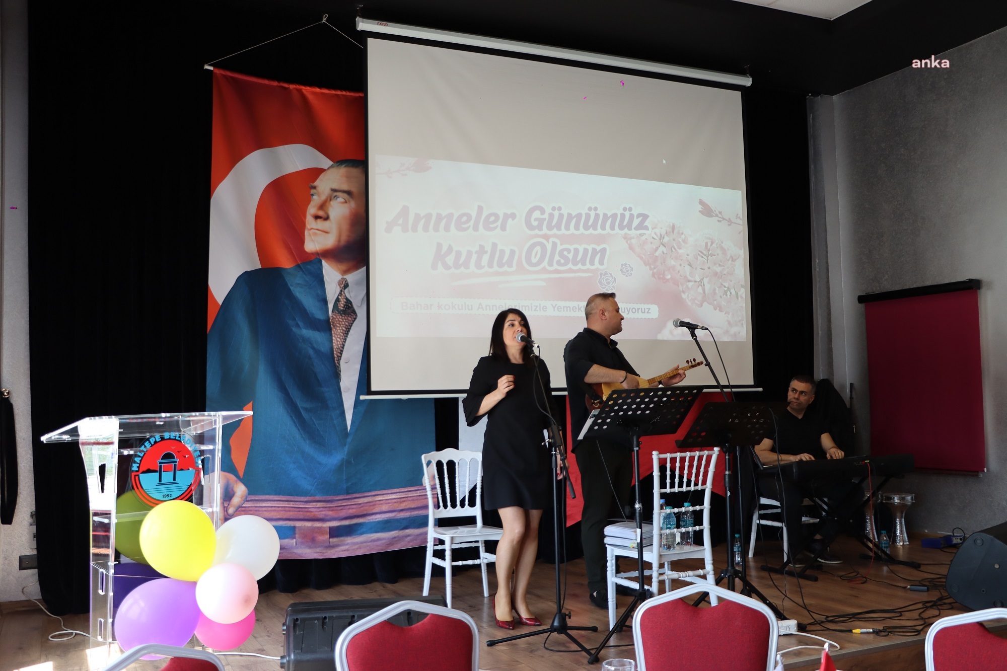 MALTEPE BELEDİYESİ'NDEN ONLARCA ANNEYE 'ANNELER GÜNÜ' SÜRPRİZİ