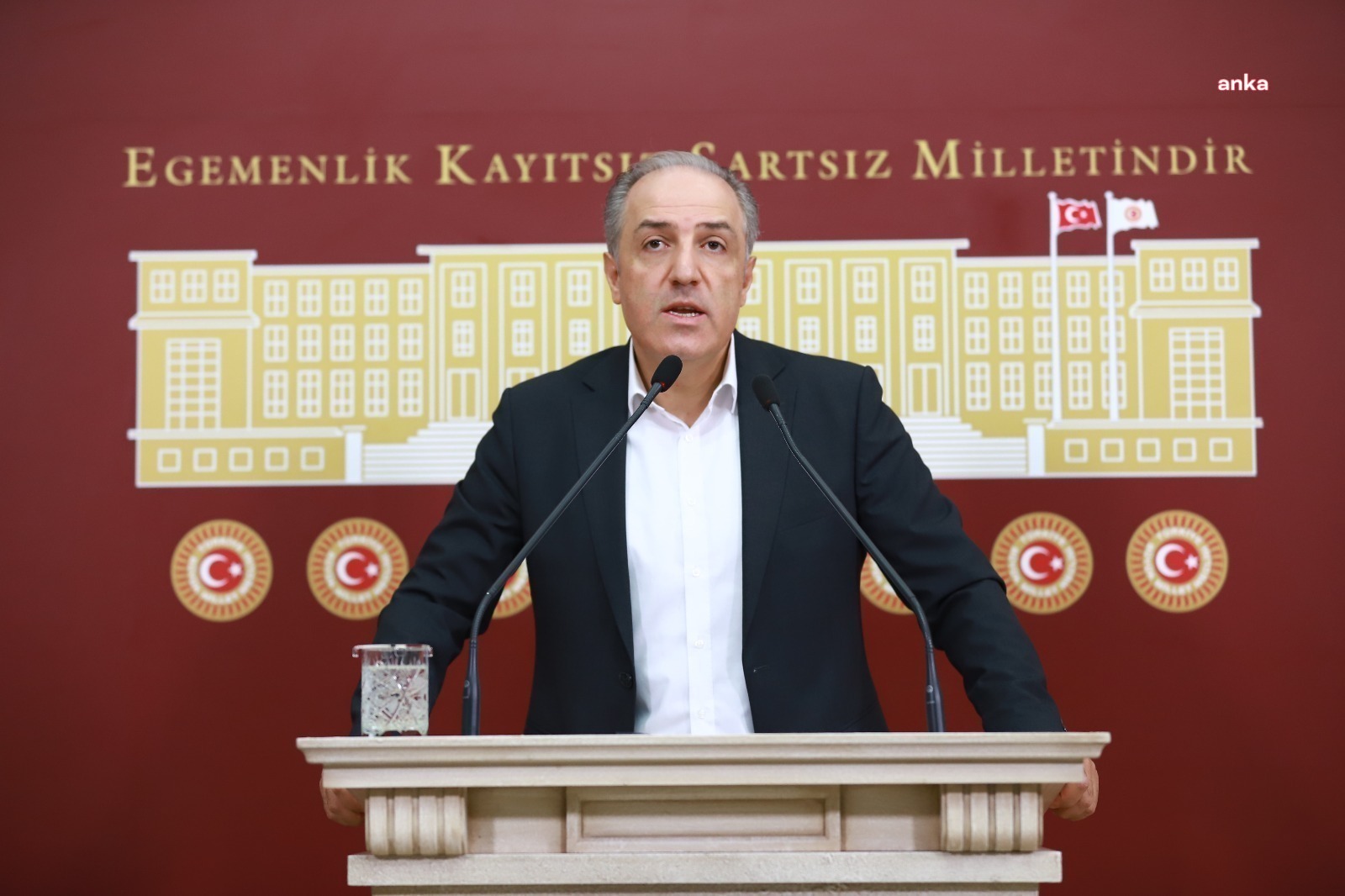 MUSTAFA YENEROĞLU: “CUMHURBAŞKANI, SEÇİM KAMPANYASI KAPSAMINDA KAÇ ADET MAKAM OTOMOBİLİ, UÇAK VE RESMİ HİZMETE MAHSUS VASITA KULLANMAKTADIR?"