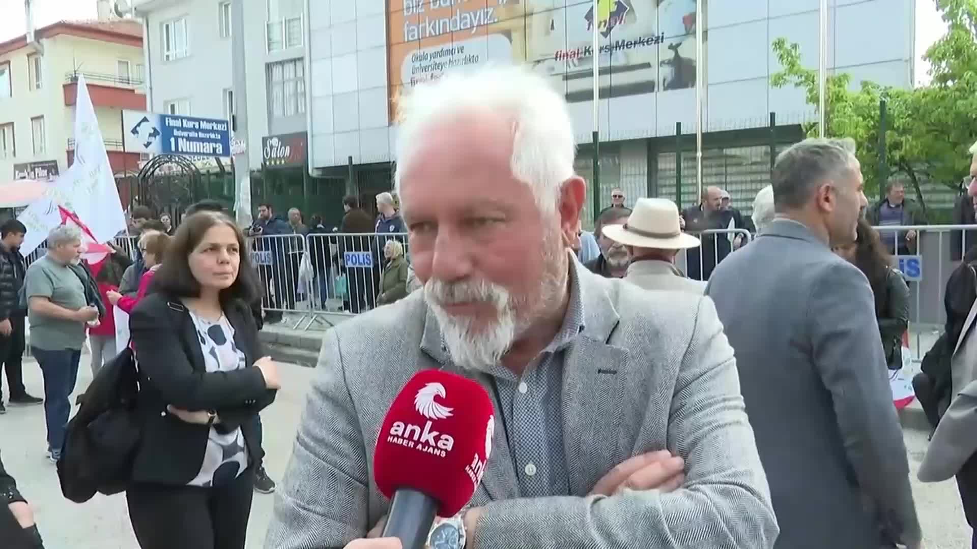 HDP PARTİ MECLİSİ ÜYESİ ÜSTÜNDAĞ: “BU ÜLKEDE TOPLUMSAL BARIŞ VE HUZUR İSTENİYORSA EĞER BUNUN YOLU EŞİT, DEMOKRATİK BİR ANAYASANIN, YURTTAŞLIK TANIMININ YENİDEN YAPILMASIYLA OLACAK"