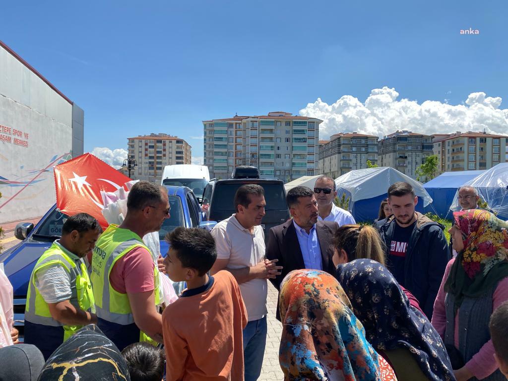 BORNOVA BELEDİYESİ’NDEN MALATYALI ÇOCUKLAR İÇİN ‘UÇURTMA ŞENLİĞİ’