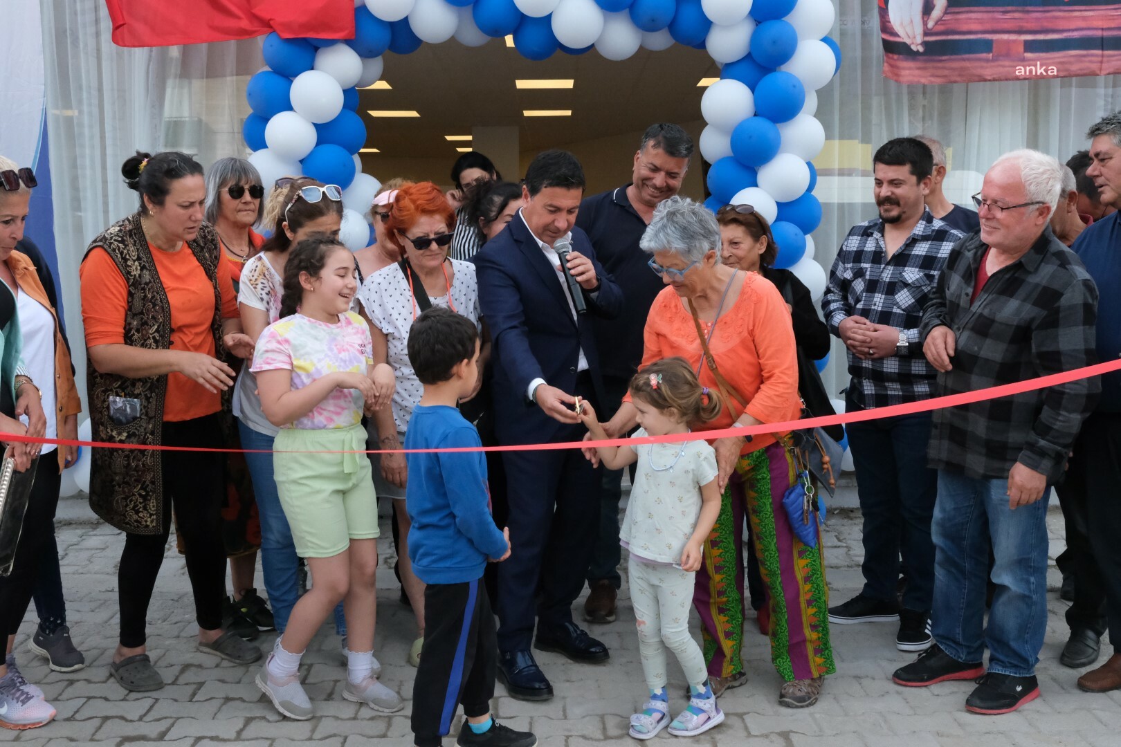 BODRUM BELEDİYESİ, GÜVERCİNLİK’TE SOSYAL ETKİNLİK MERKEZİ AÇTI
