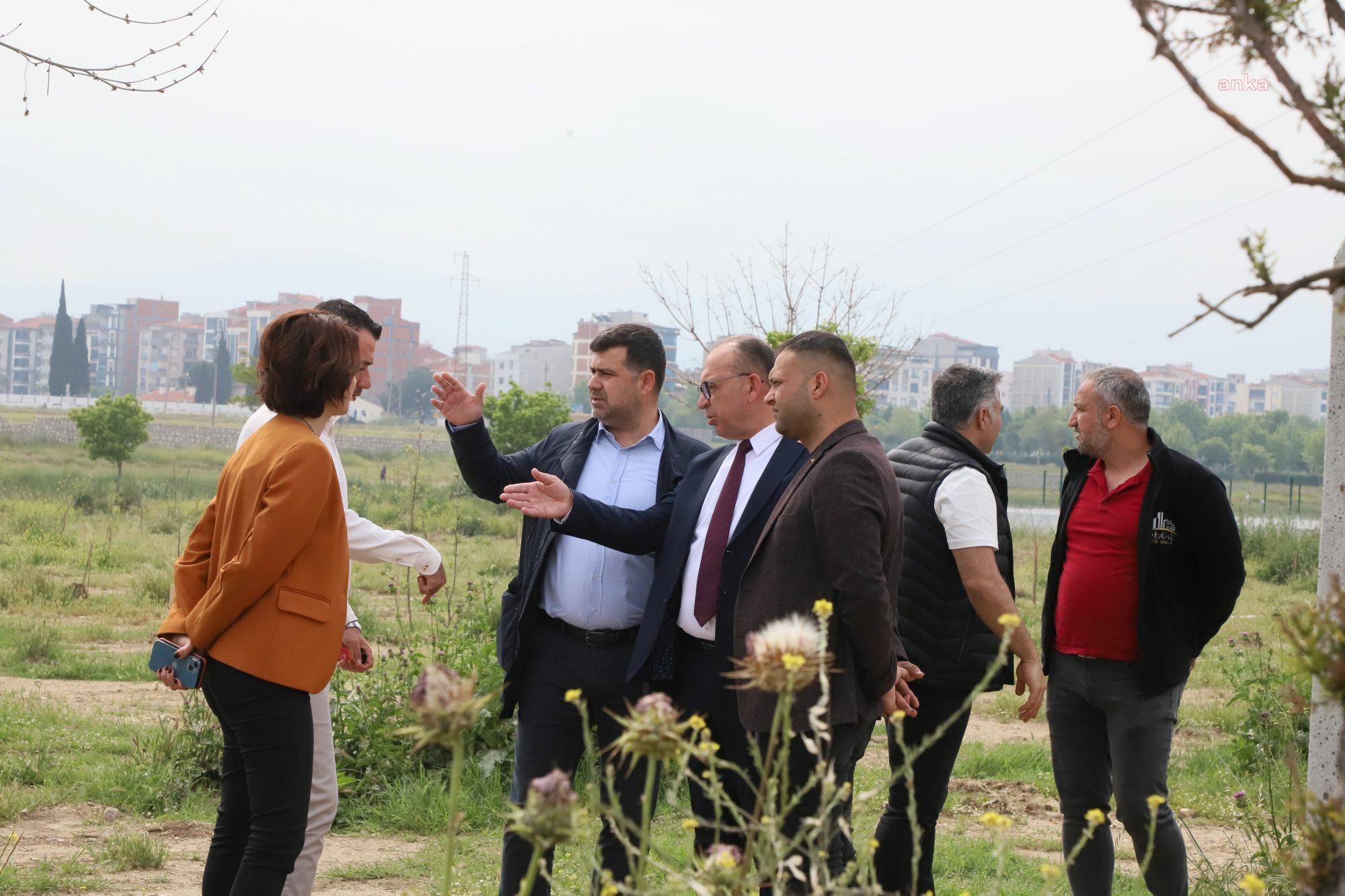 TURGUTLU BELEDİYE BAŞKANI AKIN, KENTTE ÇEVRE DÜZENLEMESİ YAPILACAK ALANLARI İNCELEDİ