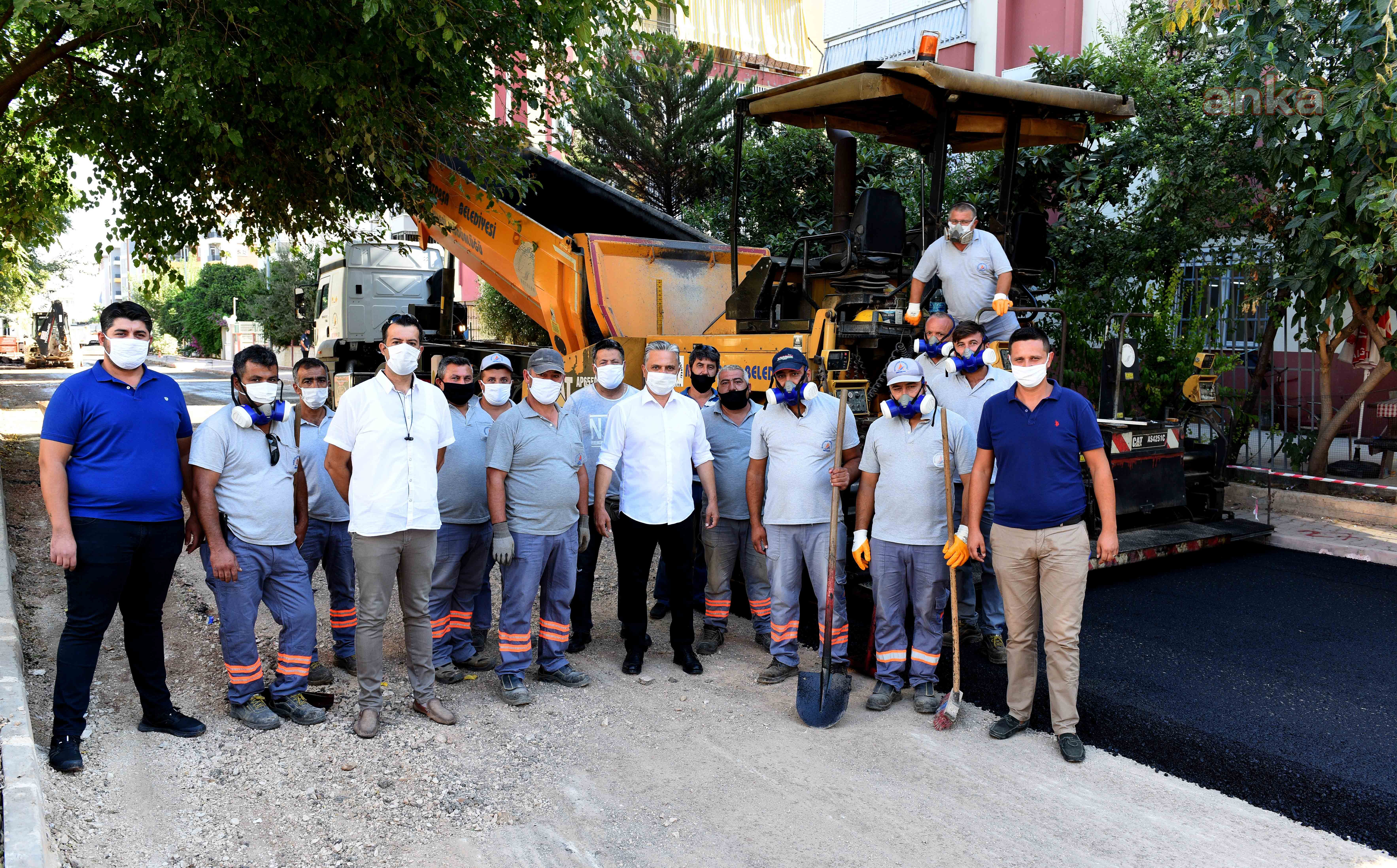 MURATPAŞA BELEDİYESİ İLÇENİN 600 KİLOMETRELİK ASFALT VE 530 KİLOMETRELİK YOLUNU YENİLEDİ