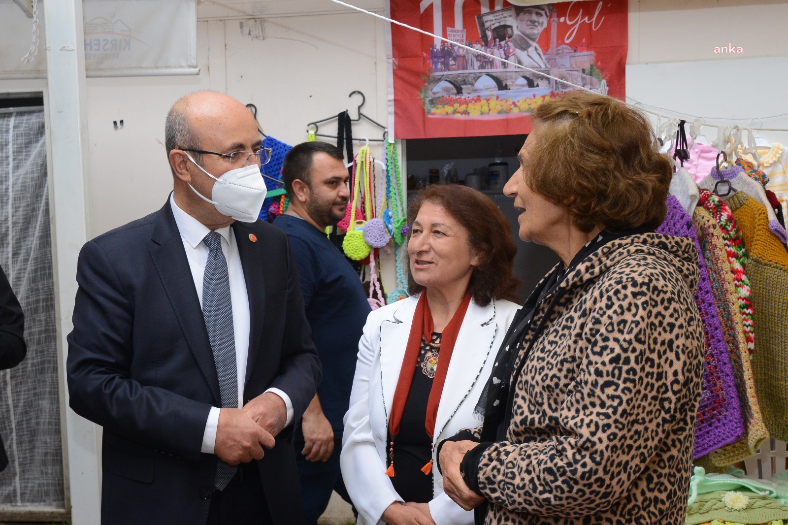 KIRŞEHİR BELEDİYESİ’NİN KADIN EMEK PAZARI AÇILDI