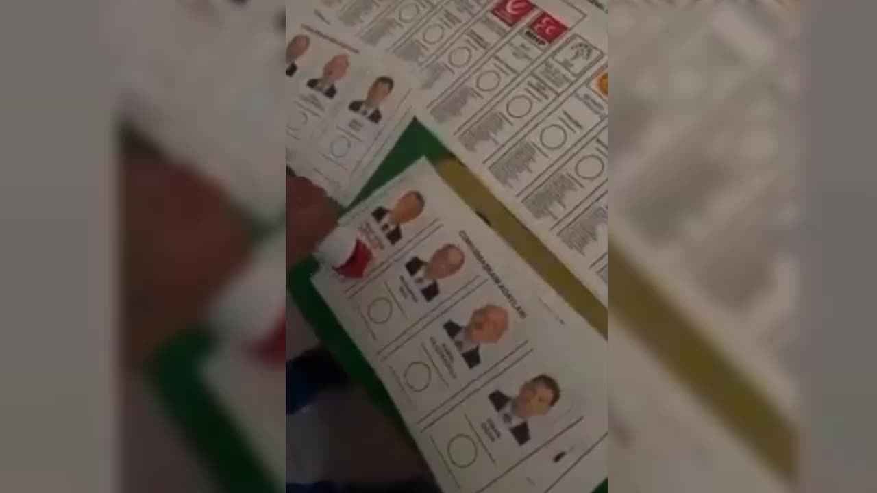 ŞANLIURFA'DA ERDOĞAN'A "TOPLU OY"... OĞUZ KAAN SALICI: “YETKİLİ AVUKAT ARKADAŞLARIMIZ İLGİLİ KÖYE YÖNLENDİRİLMİŞ VE İLÇE SEÇİM KURULUNA İTİRAZ EDİLMİŞTİR”