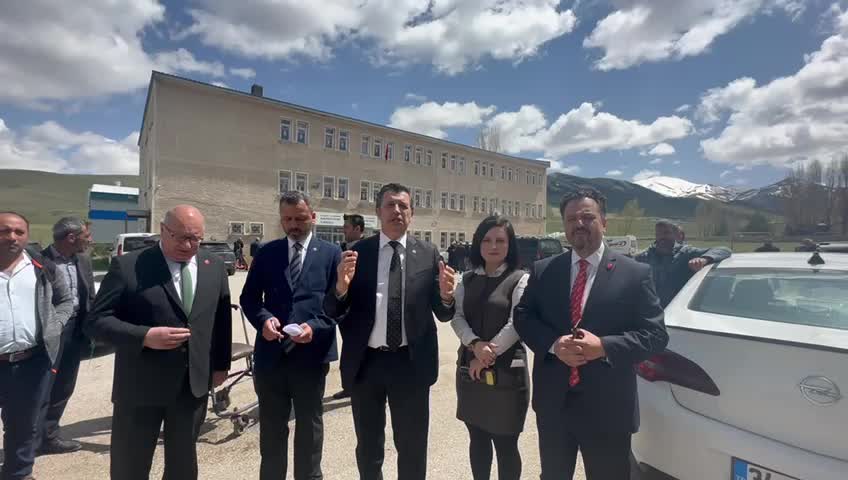 CHP'Lİ ERBAY: "ERZURUM’DA MÜŞAHİTLER OY KABİNİNDEKİ YURTTAŞI YÖNLENDİRMİŞ. GEREKLİ TUTANAK TUTULDU, TAKİPÇİSİ OLACAĞIZ"