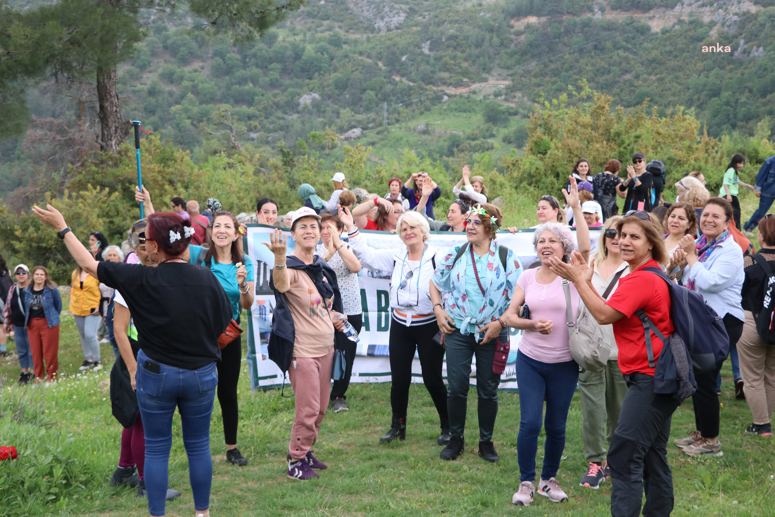 MERSİN BÜYÜKŞEHİR BELEDİYESİ ‘ANNELER GÜNÜ’NE ÖZEL GEZİ DÜZENLEDİ