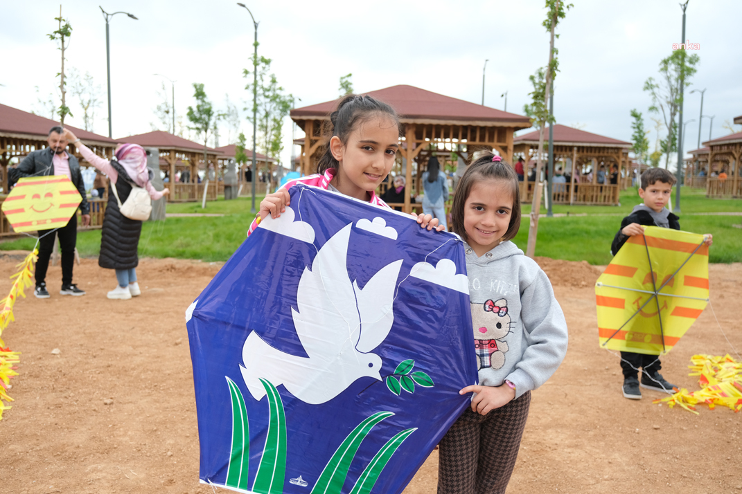 KIRŞEHİR SEMALARI, BELEDİYE'NİN UÇURTMA ŞENLİĞİ İLE RENKLENDİ