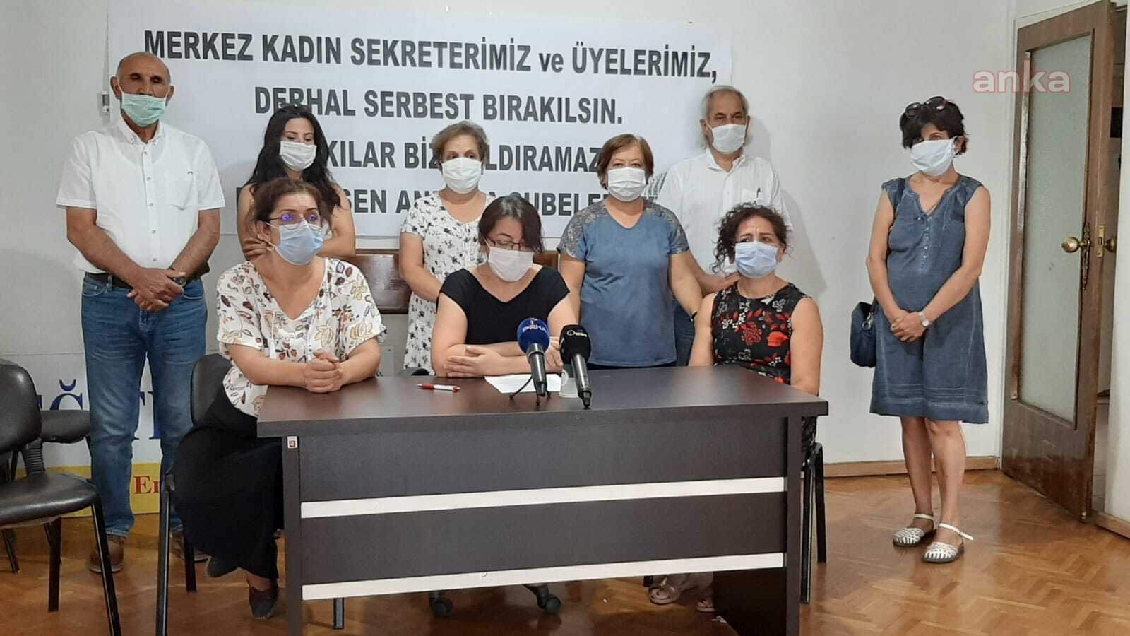 EĞİTİM SEN ANKARA ŞUBELERİ: GÖZALTINA ALINAN ARKADAŞLARIMIZ SERBEST BIRAKILSIN