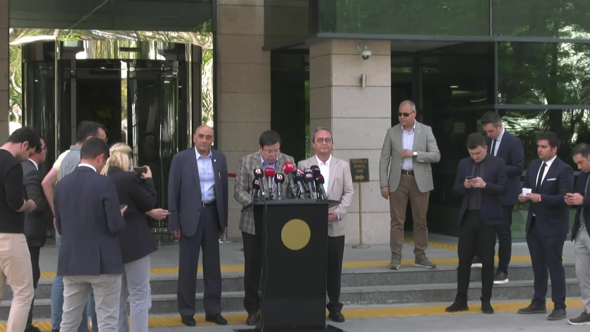 CHP, 5 ÜLKEDE OY VERME SÜRESİNİN 2 GÜNE İNDİRİLMESİNE İTİRAZ ETTİ… MUHARREM ERKEK: “ESAS OLAN, SEÇMENİN OY KULLANMASINI, İRADESİNİ TECELLİ ETTİRMESİNİ SAĞLAMAKTIR"