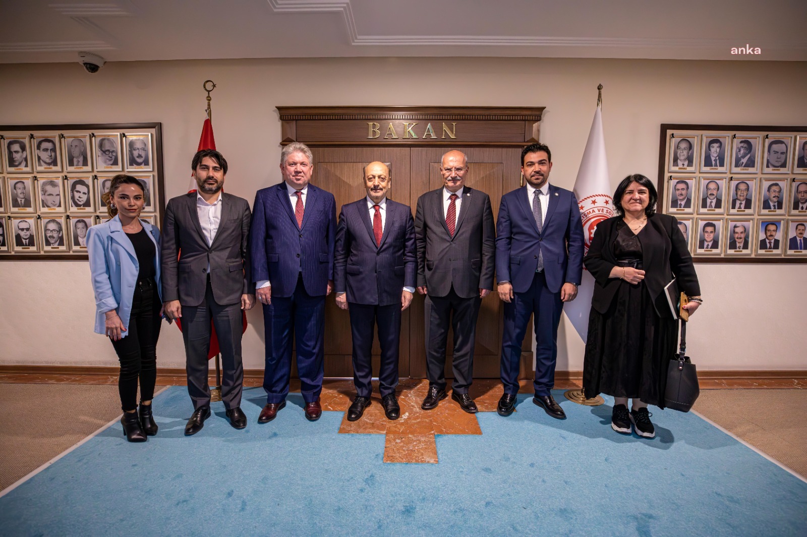 ATO BAŞKANI BARAN'DAN VEDAT BİLGİN'E ZİYARET: "İŞVERENLERİN PRİM ÖDEME GÜN SAYISININ 7 BİN 200 GÜNE ÇEKİLMESİ KONUSUNDAKİ MÜJDE BİZİ ÇOK MUTLU ETTİ"