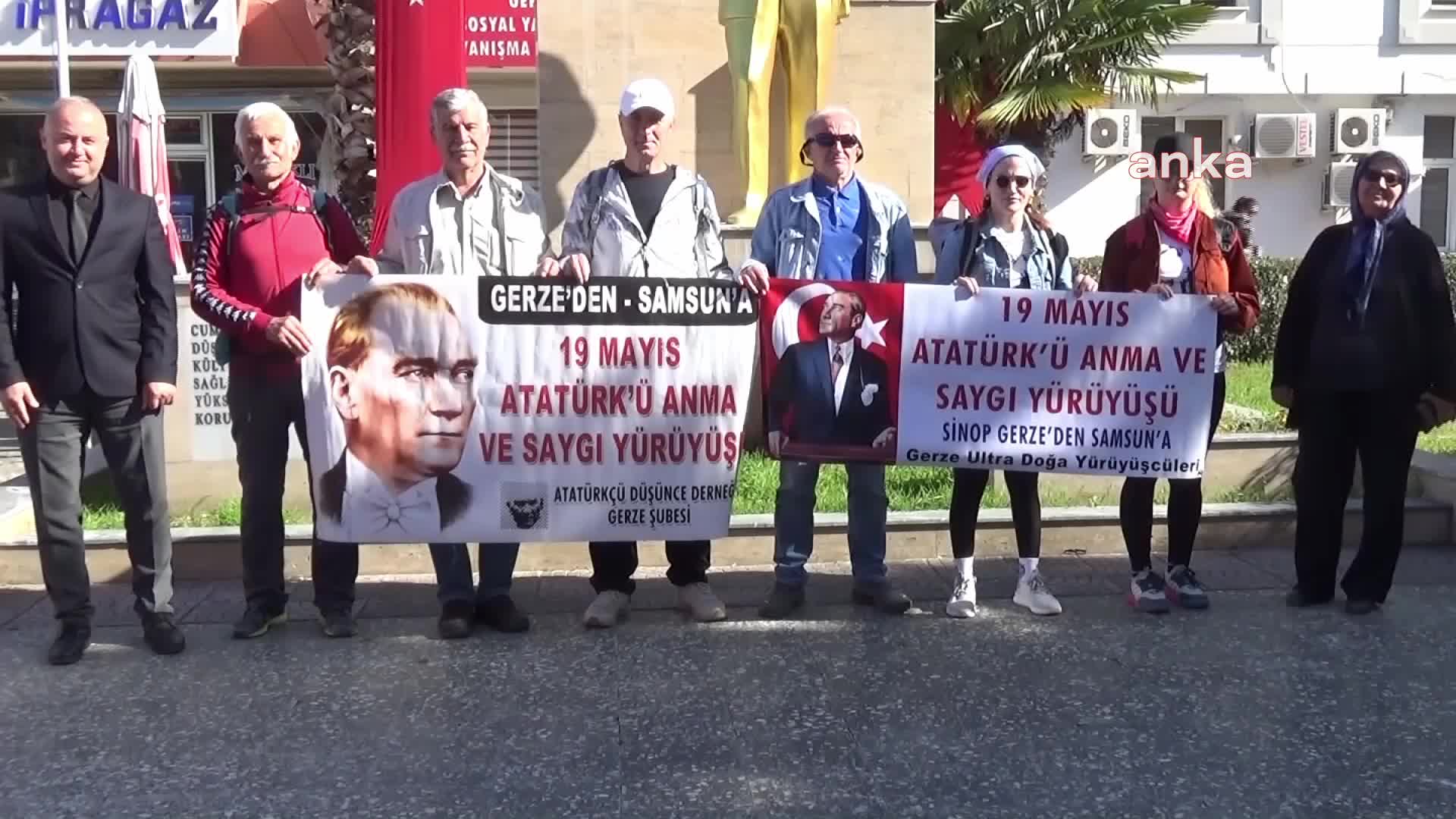 SİNOP'TA 4 KİŞİLİK EKİP, '19 MAYIS ATATÜRK'Ü ANMA VE SAYGI YÜRÜYÜŞÜ'NE BAŞLADI