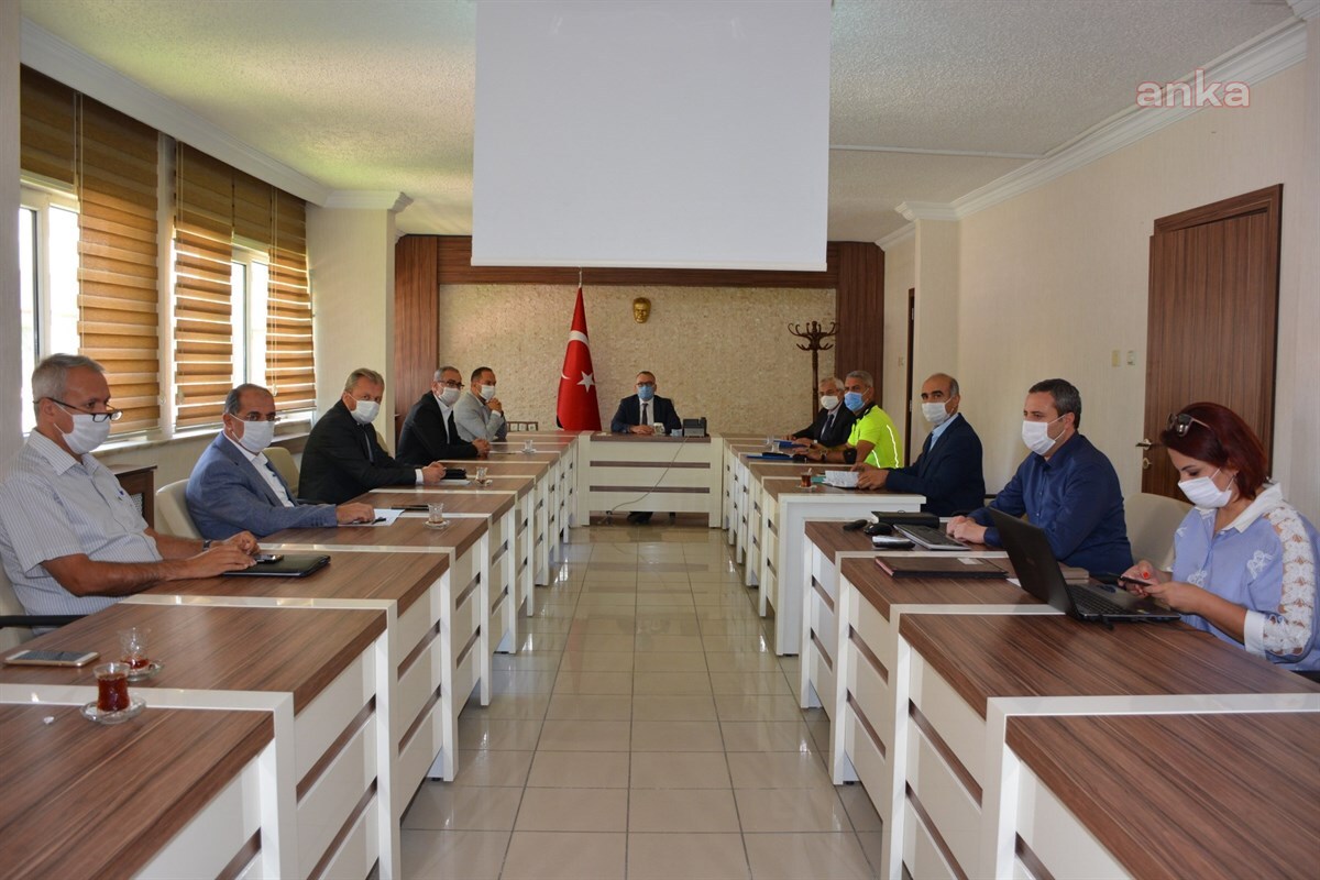 NİĞDE’DE DE 65 YAŞ ÜZERİNE YASAK GELDİ