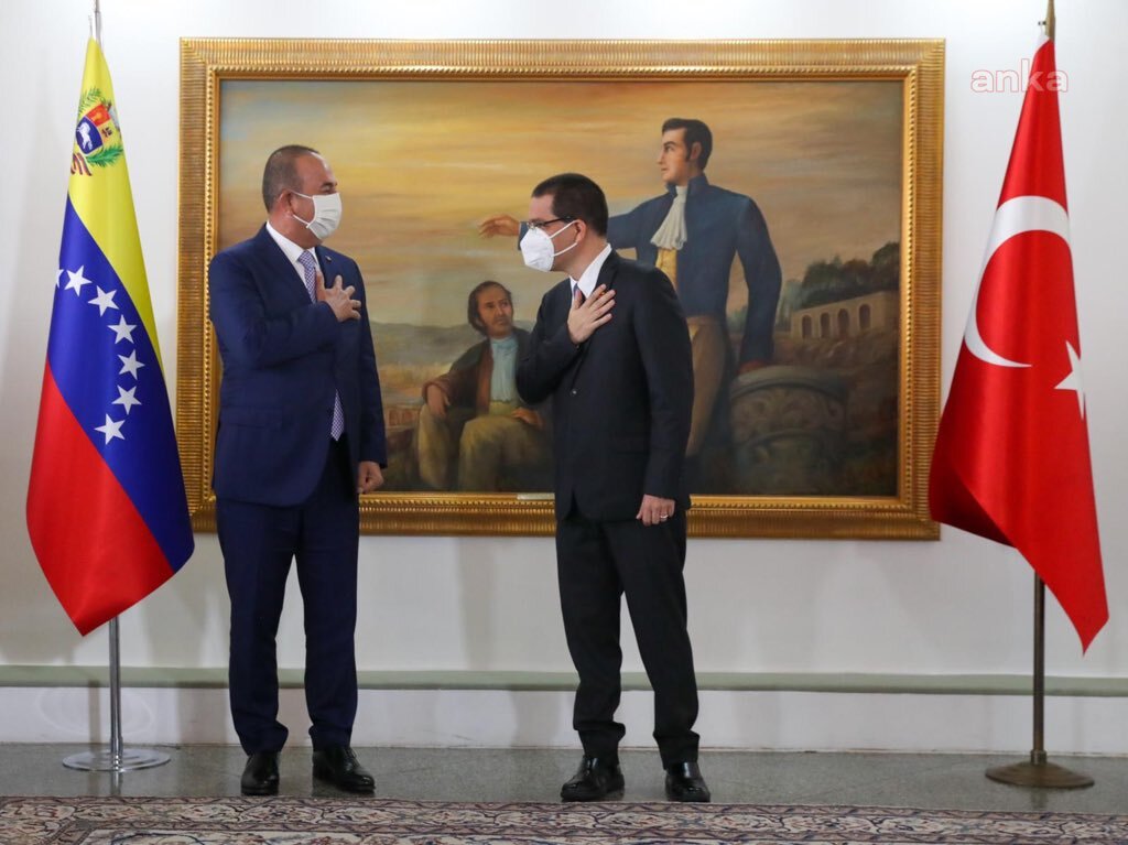 BAKAN ÇAVUŞOĞLU, VENEZUELA DIŞİŞLERİ BAKANI JORGE ARREAZA İLE GÖRÜŞTÜ