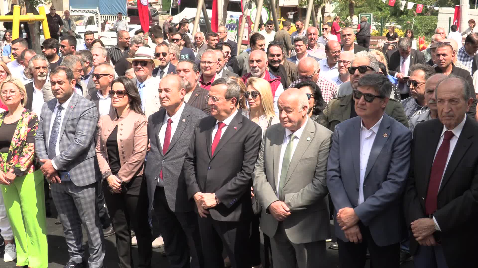 KONAK BELEDİYE BAŞKANI BATUR: “ÜLKEMİZİN AYDINLIK YARINLARI İÇİN KAZANMAK ZORUNDAYIZ”