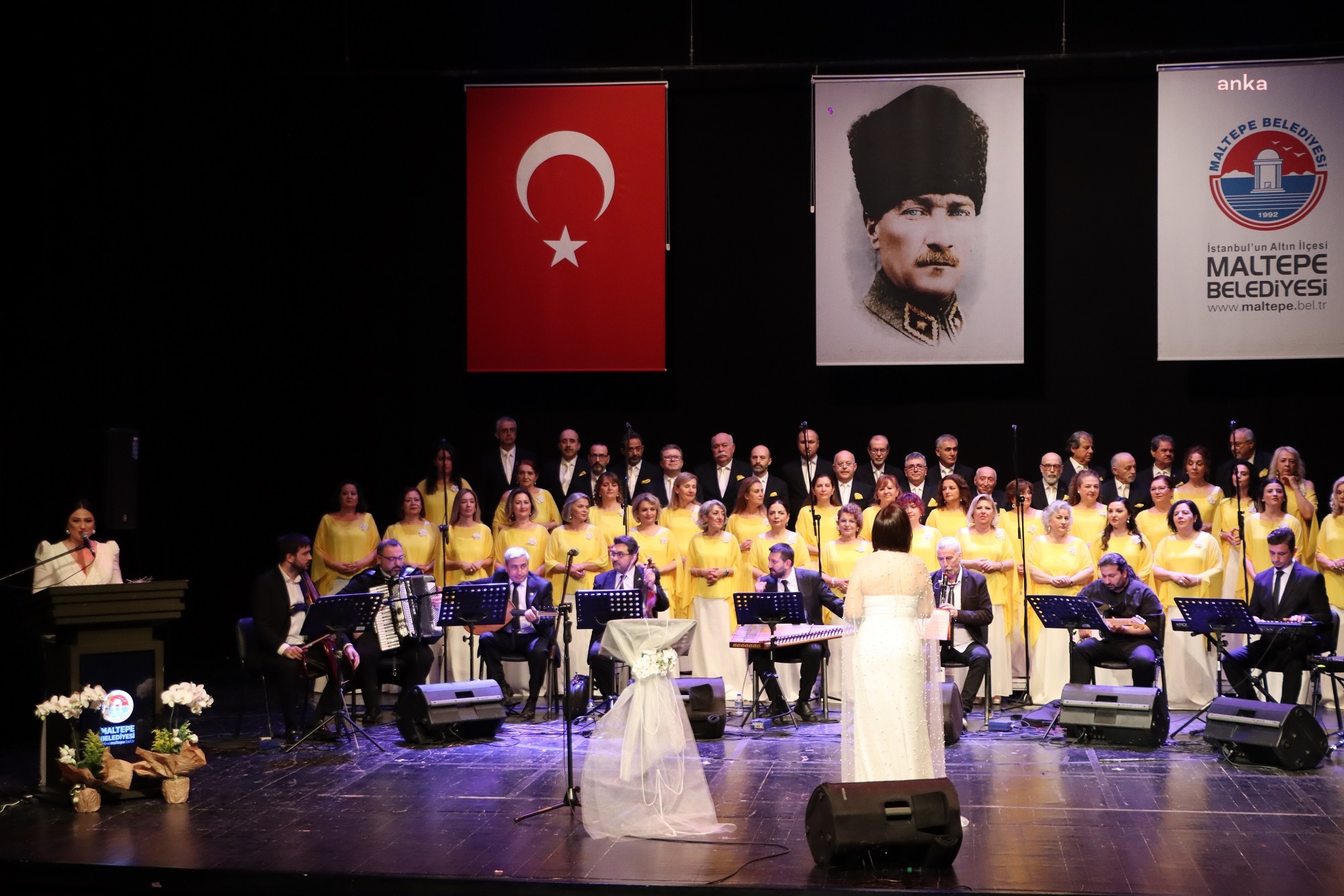 ‘YEŞİLÇAM ŞARKILARI’ MALTEPE’DE SÖYLENDİ