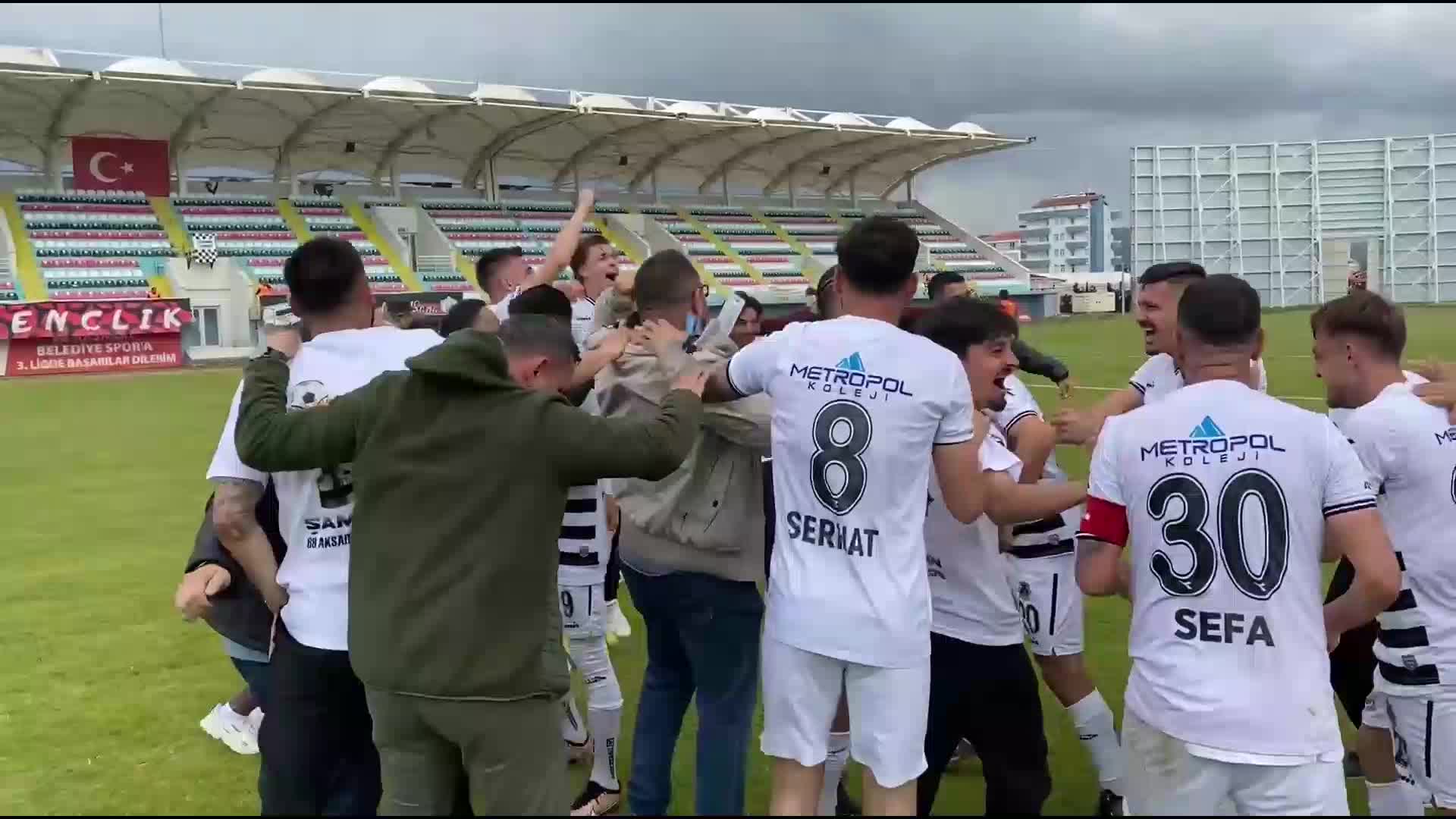 AKSARAY BELEDİYESPOR, 20 YIL SONRA 2. LİGE ÇIKTI