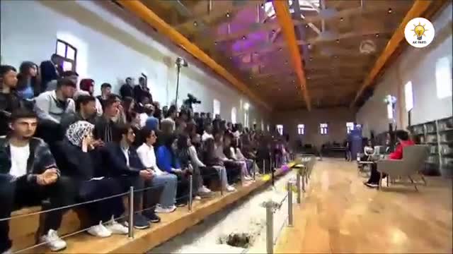 ERDOĞAN: "ÇEŞİTLİ MECRALARDAN KASITLI OLARAK YAYILAN UMUTSUZLUK DALGALARINA PRİM VERMEYİN"